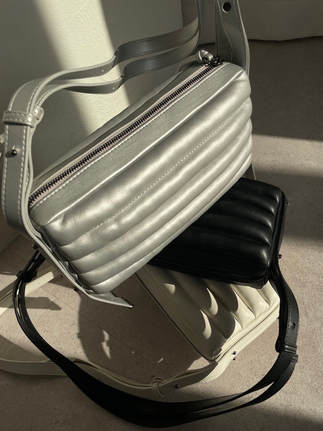 Quilted leather shoulder bag