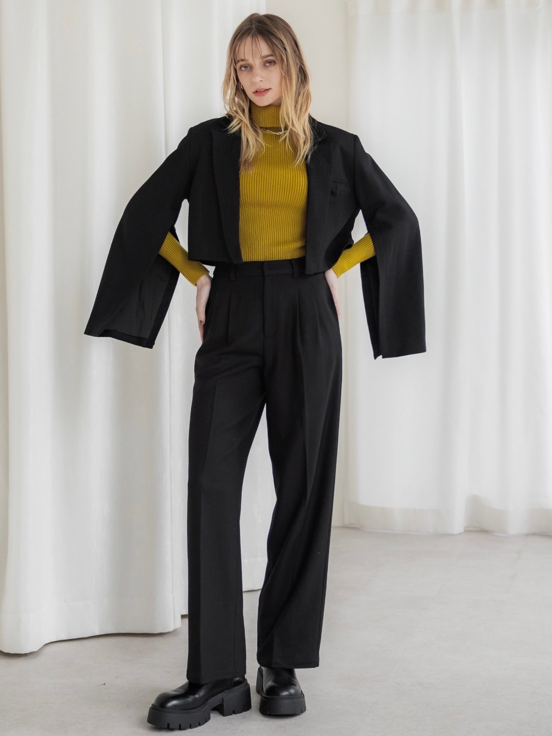 Slit Turtle Knit Top