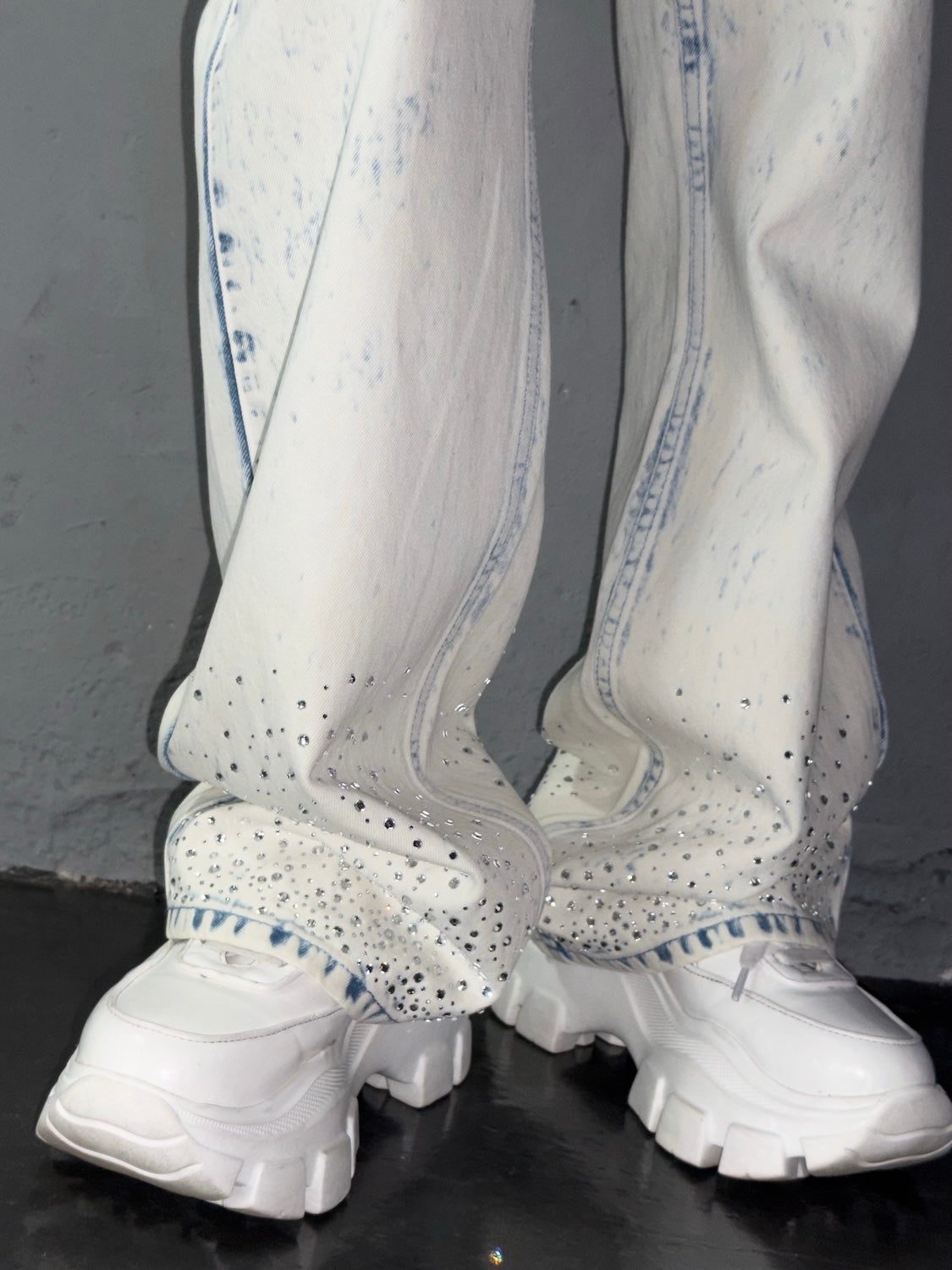 グラデストーン ストレート DENIM