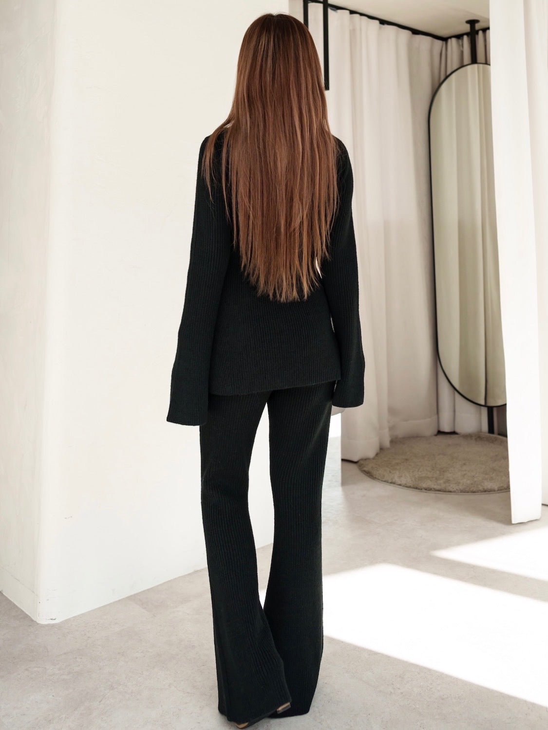 Design Neck Knit Set Up