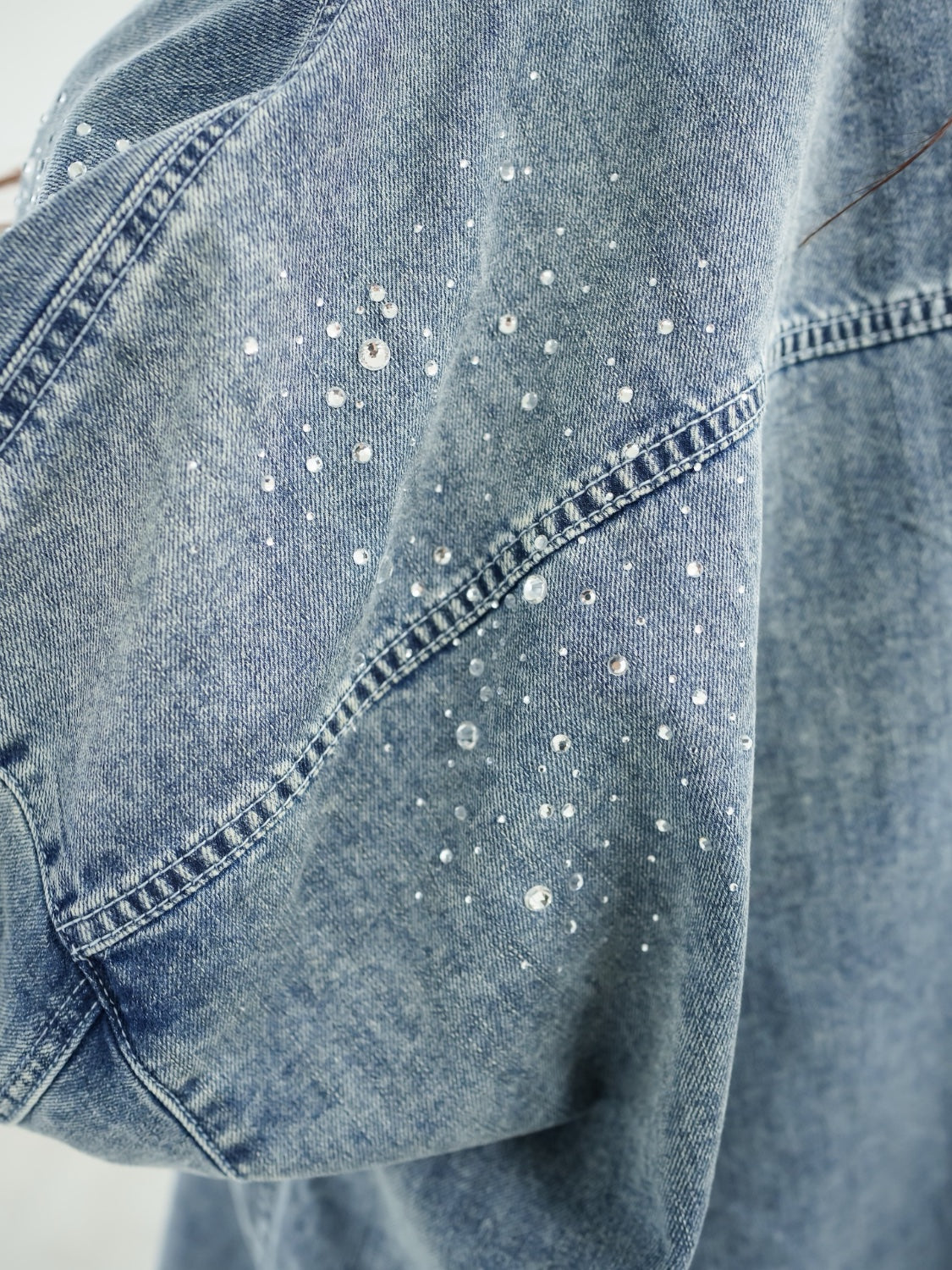 Gradient tone DENIM shirt