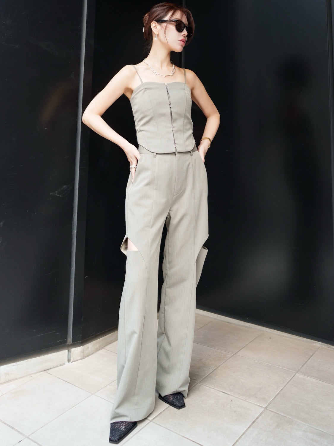 Side Hole Straight Slacks