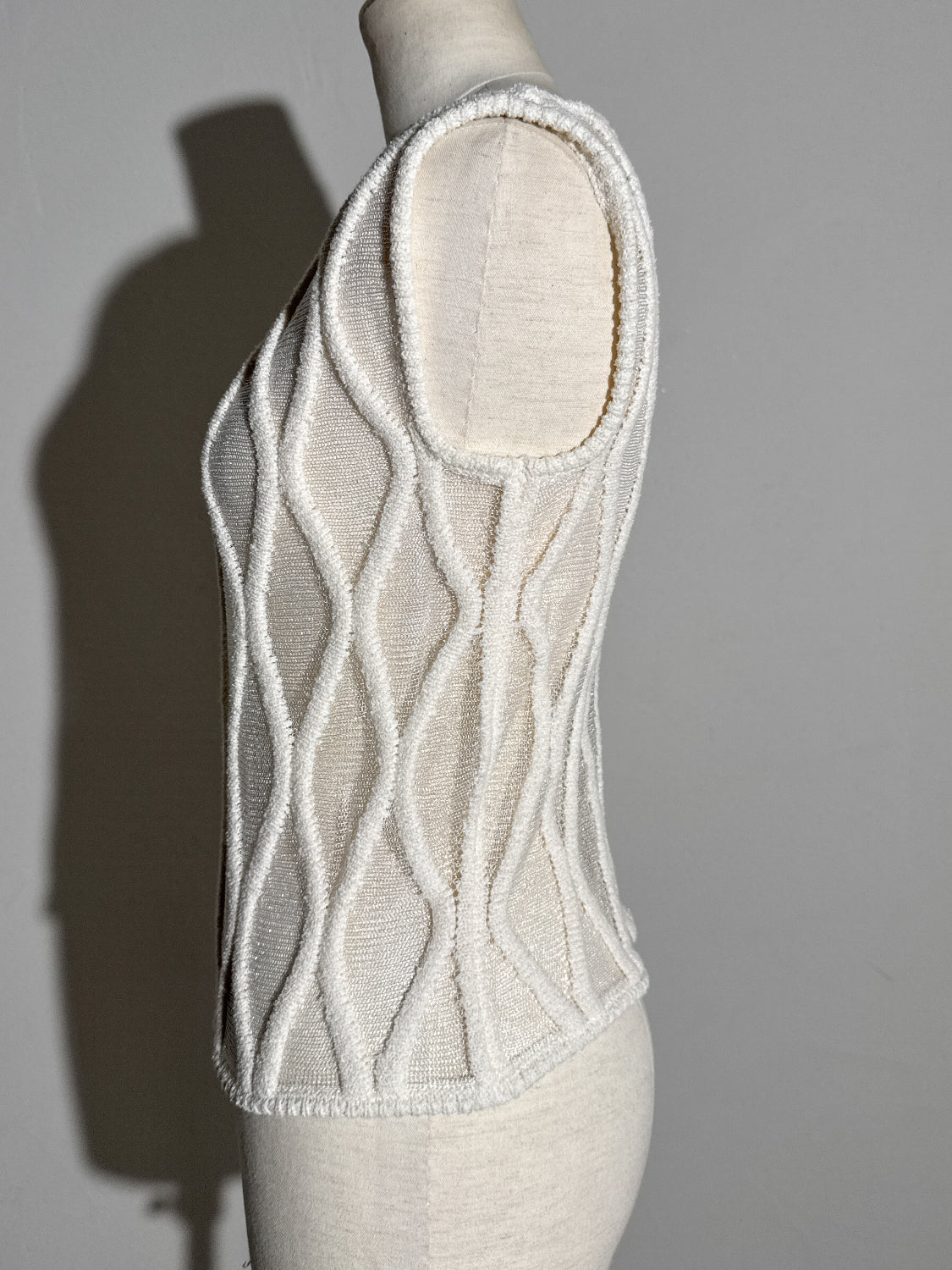 ウェービーコード ノースリーブ KNIT