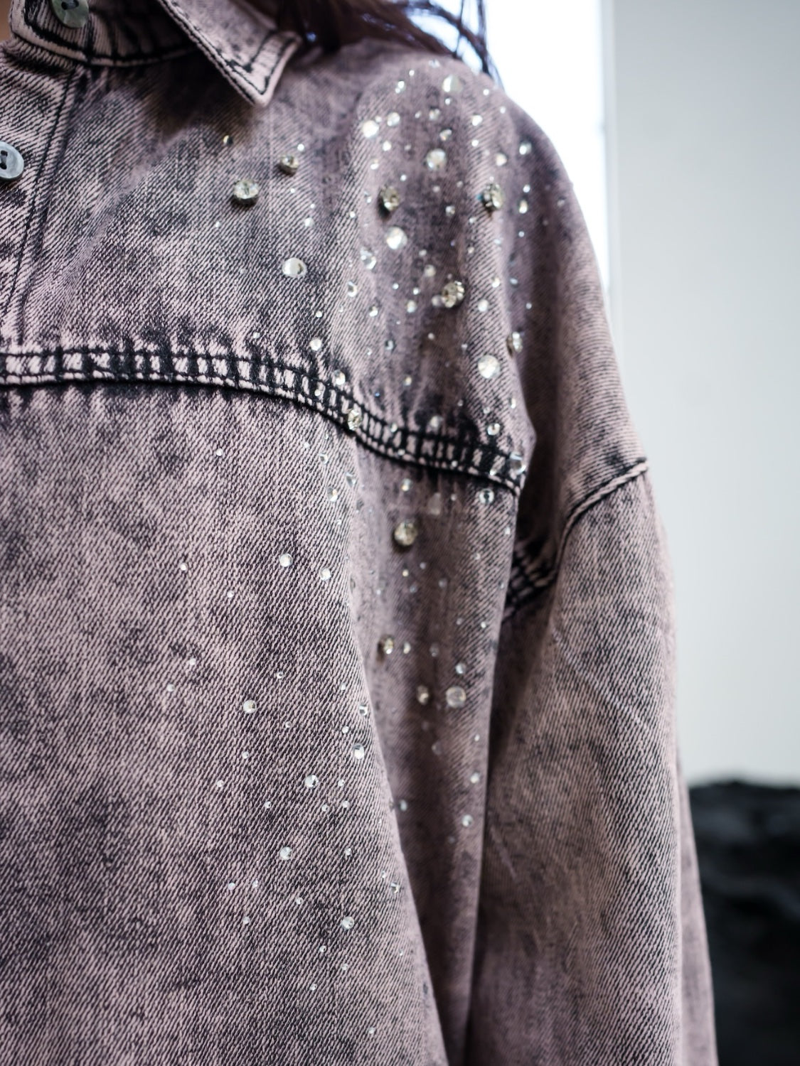 Gradient tone DENIM shirt