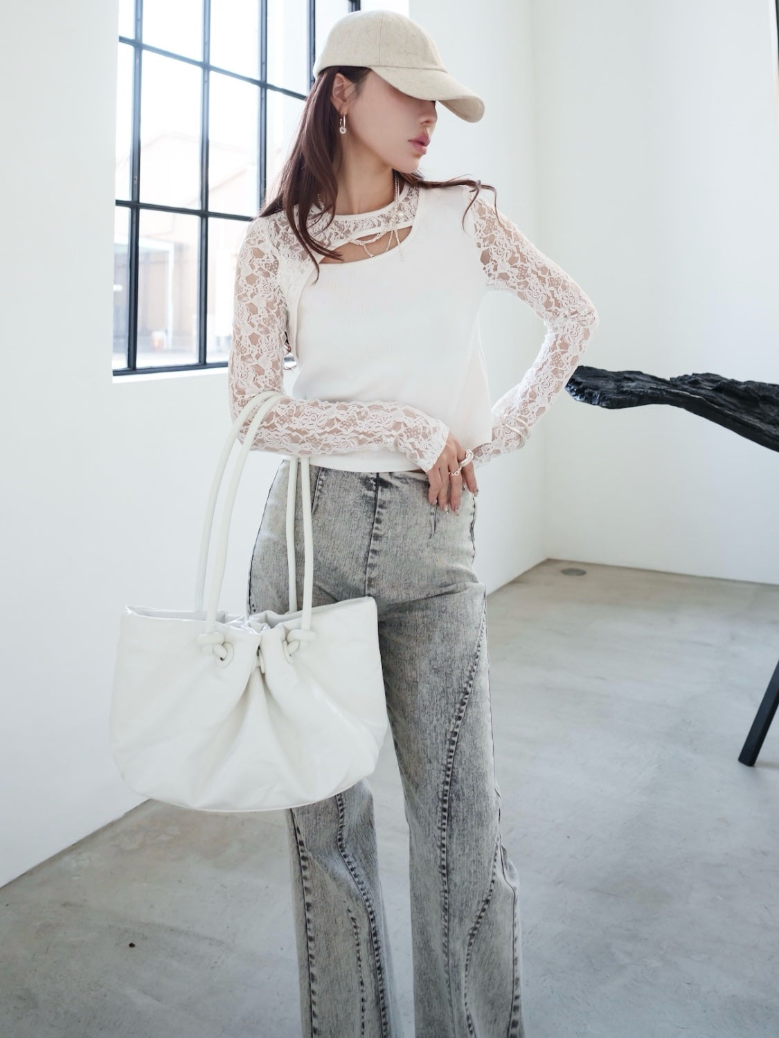 Switch Lace Stretch Long Sleeve