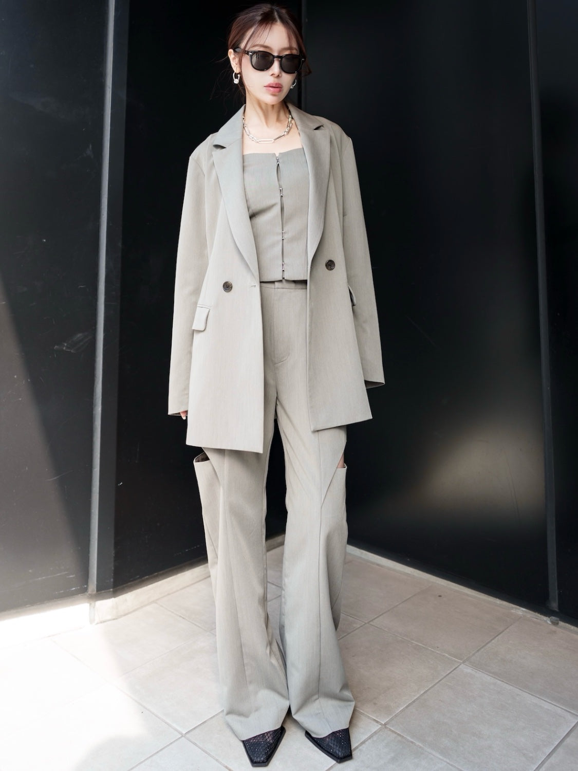 Side Hole Straight Slacks