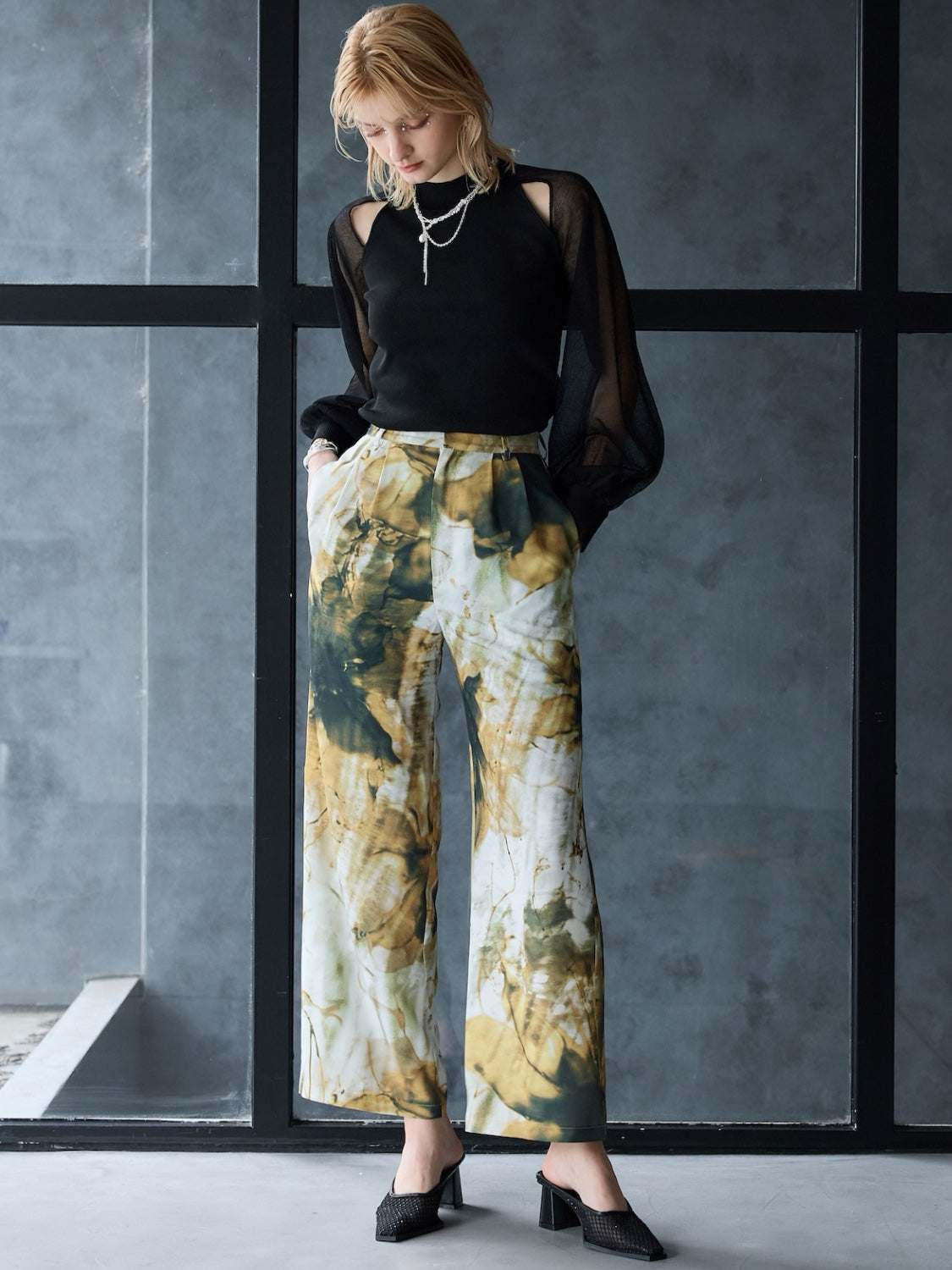 Sheer sleeve docking knit top