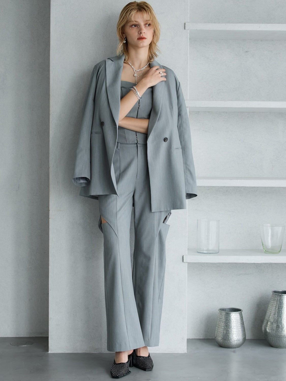 Side Hole Straight Slacks