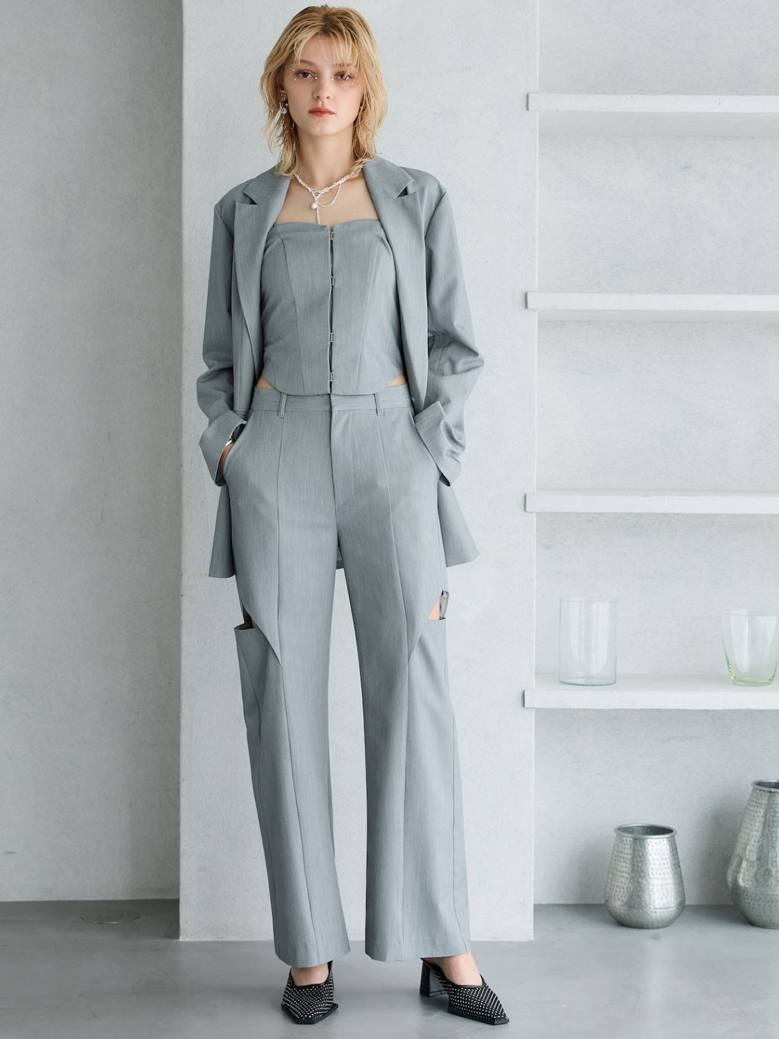 Side Hole Straight Slacks