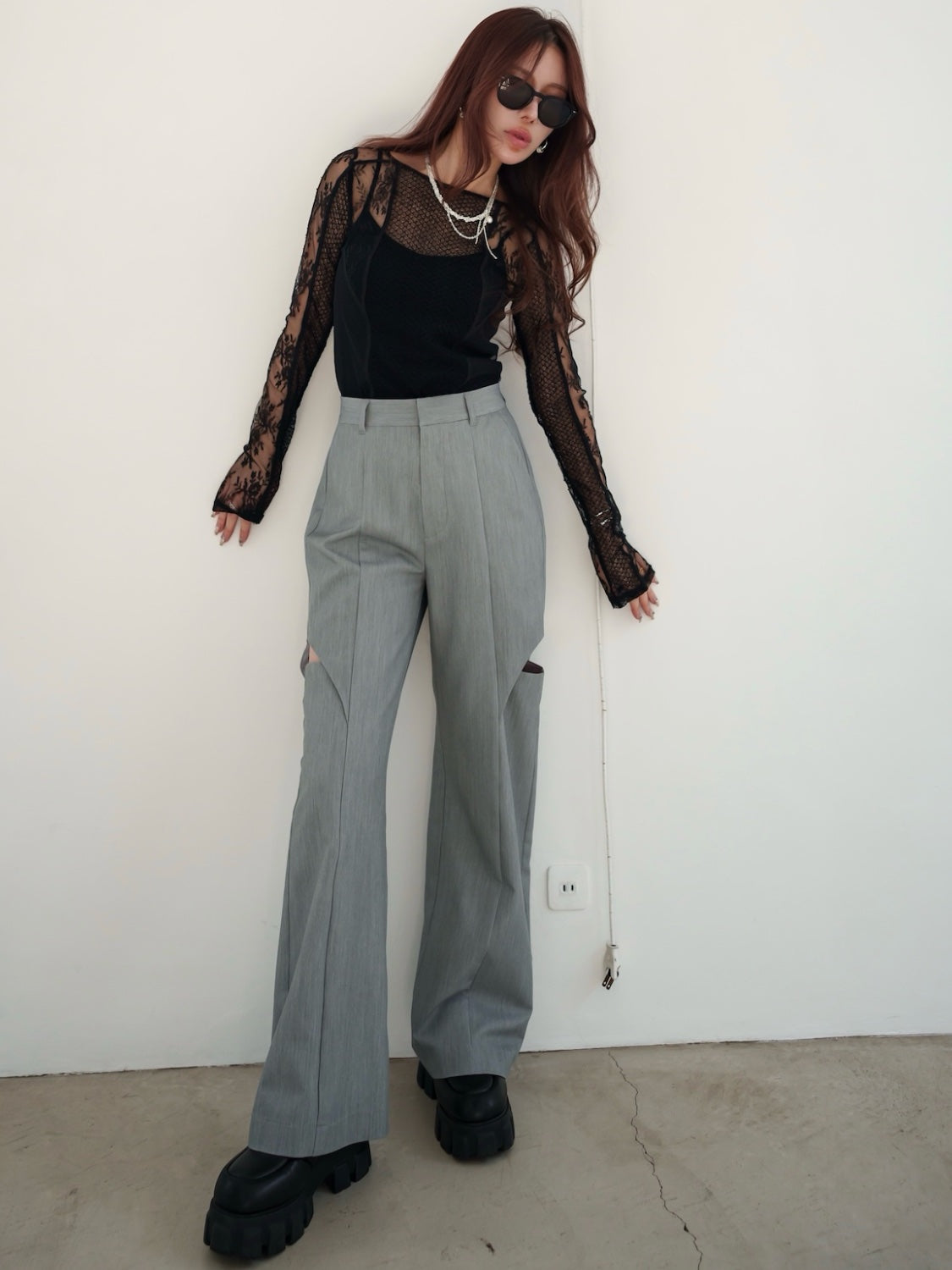 Side Hole Straight Slacks