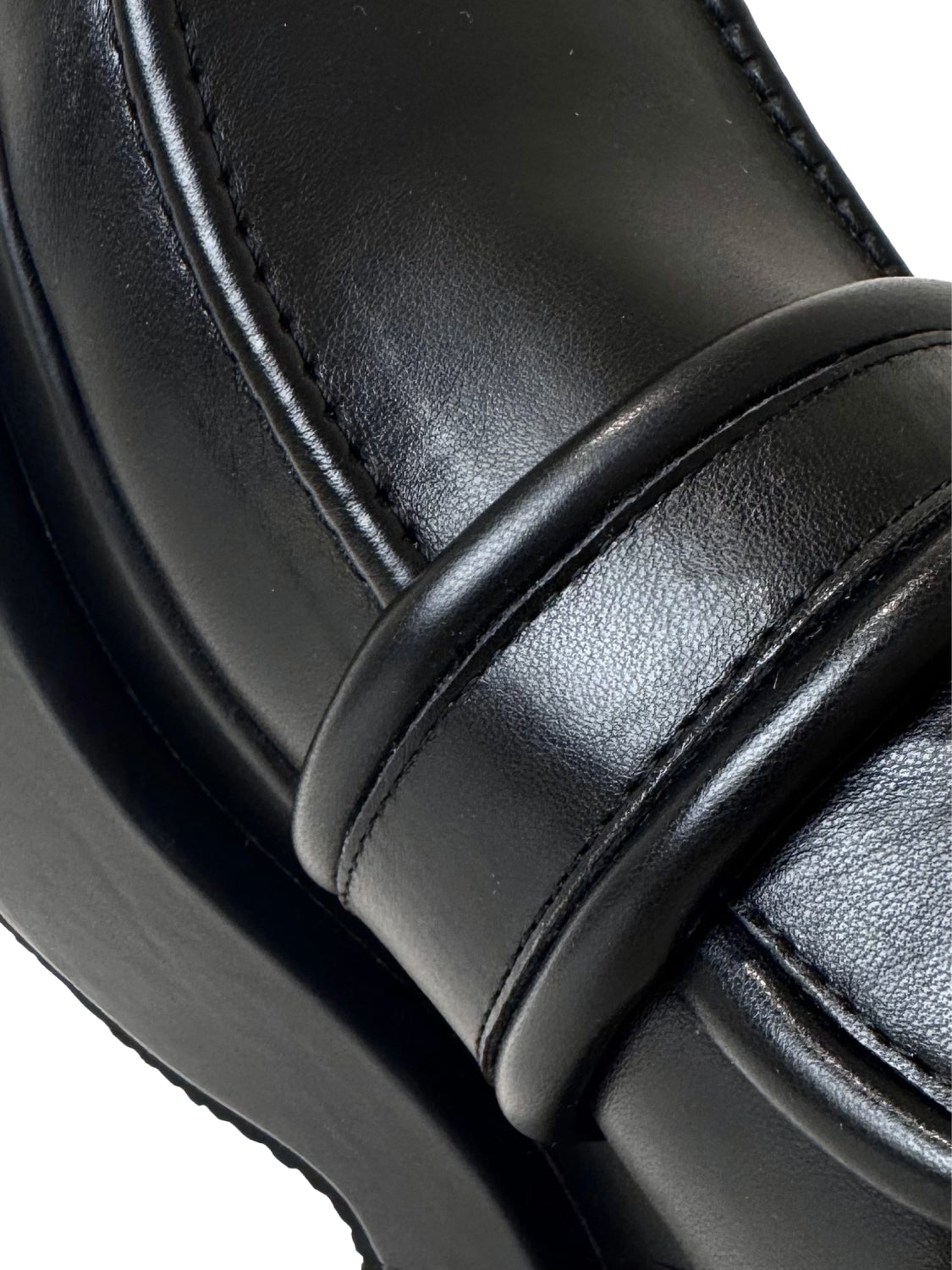 Volume ソール Loafer