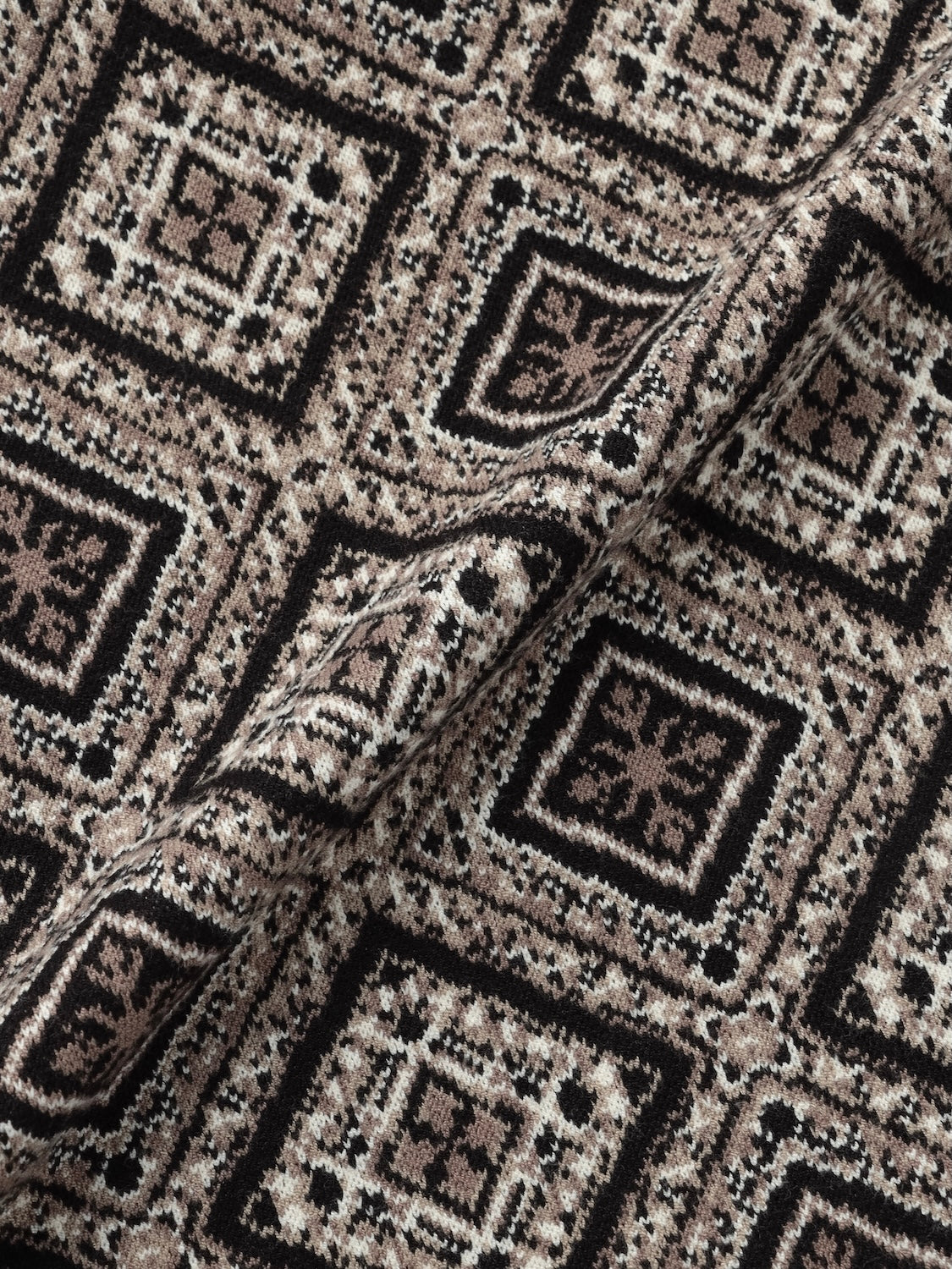 Tile jacquard knit set up