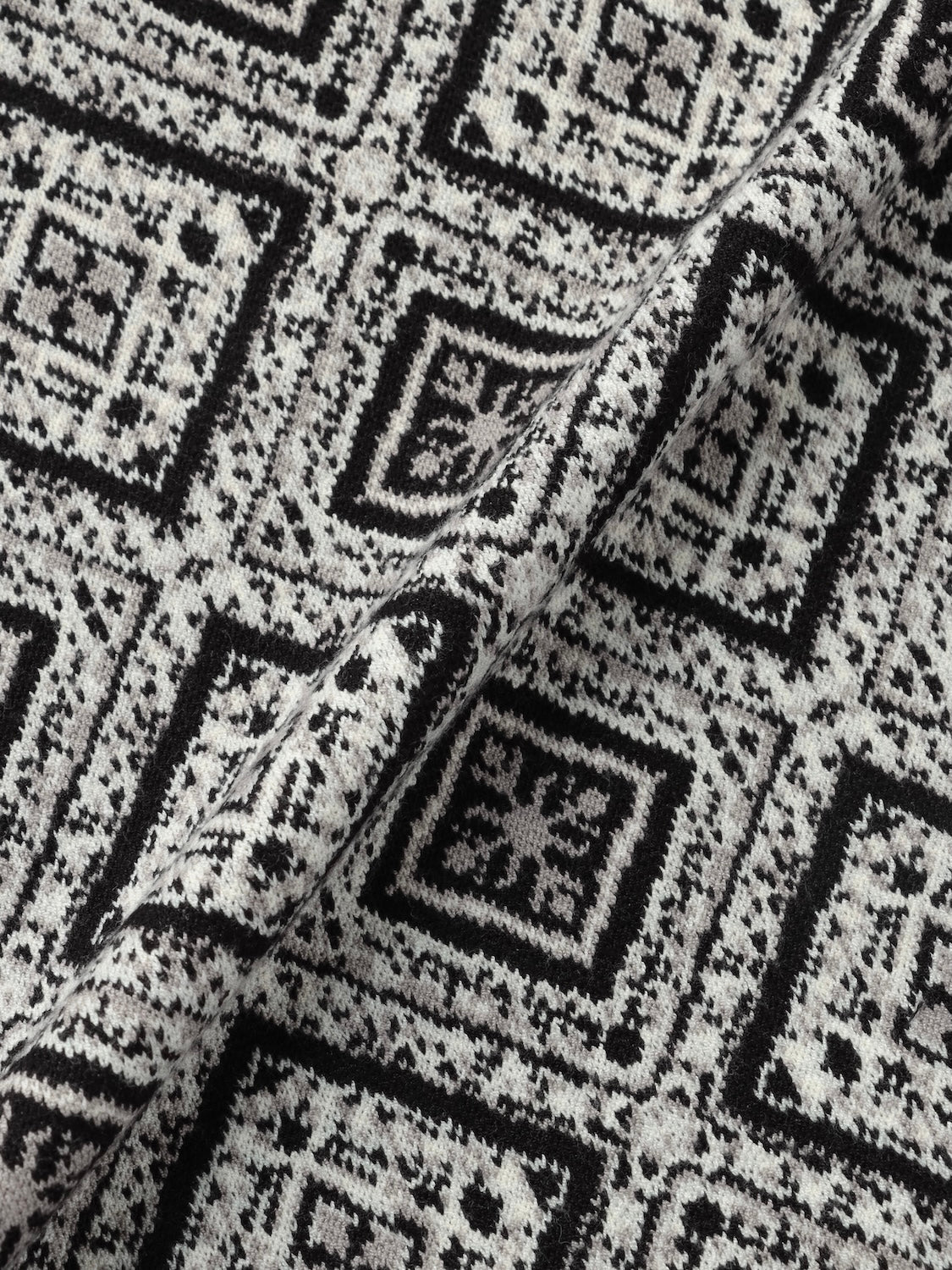 Tile jacquard knit set up