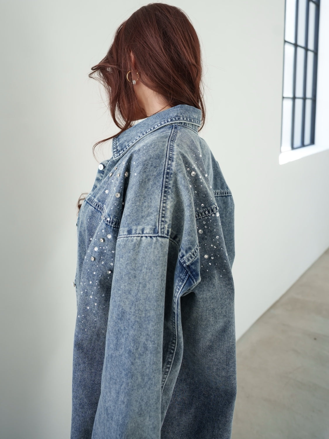 Gradient tone DENIM shirt