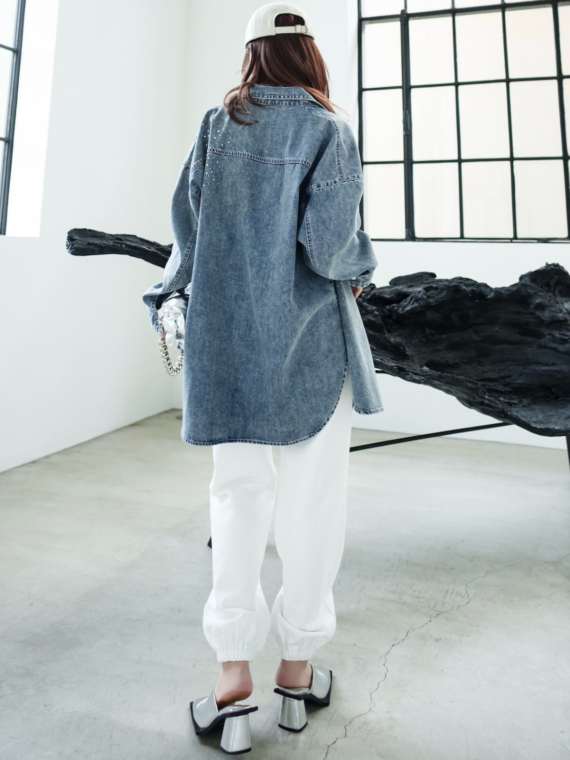 Gradient tone DENIM shirt