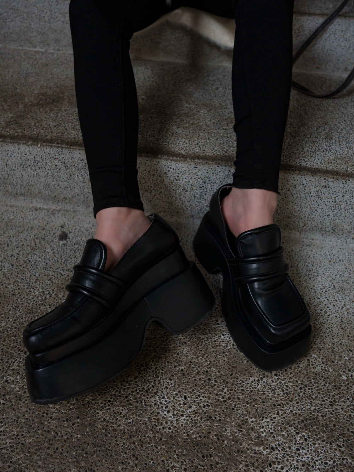 Volume ソール Loafer