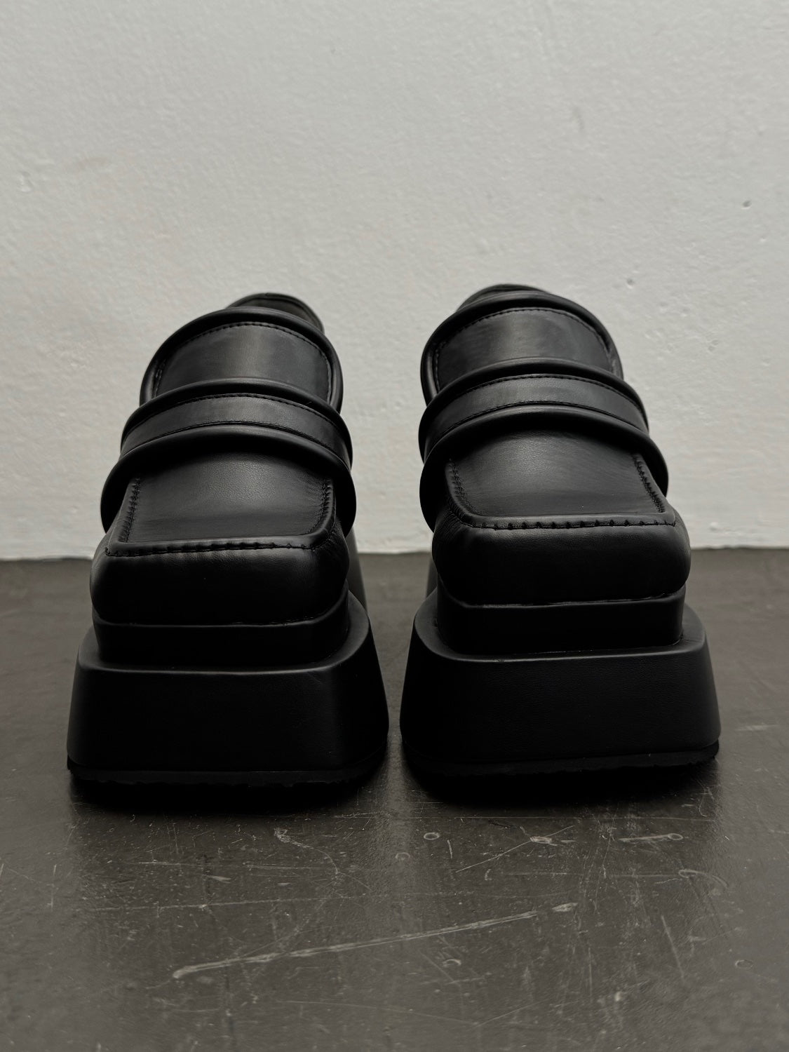 Volume ソール Loafer