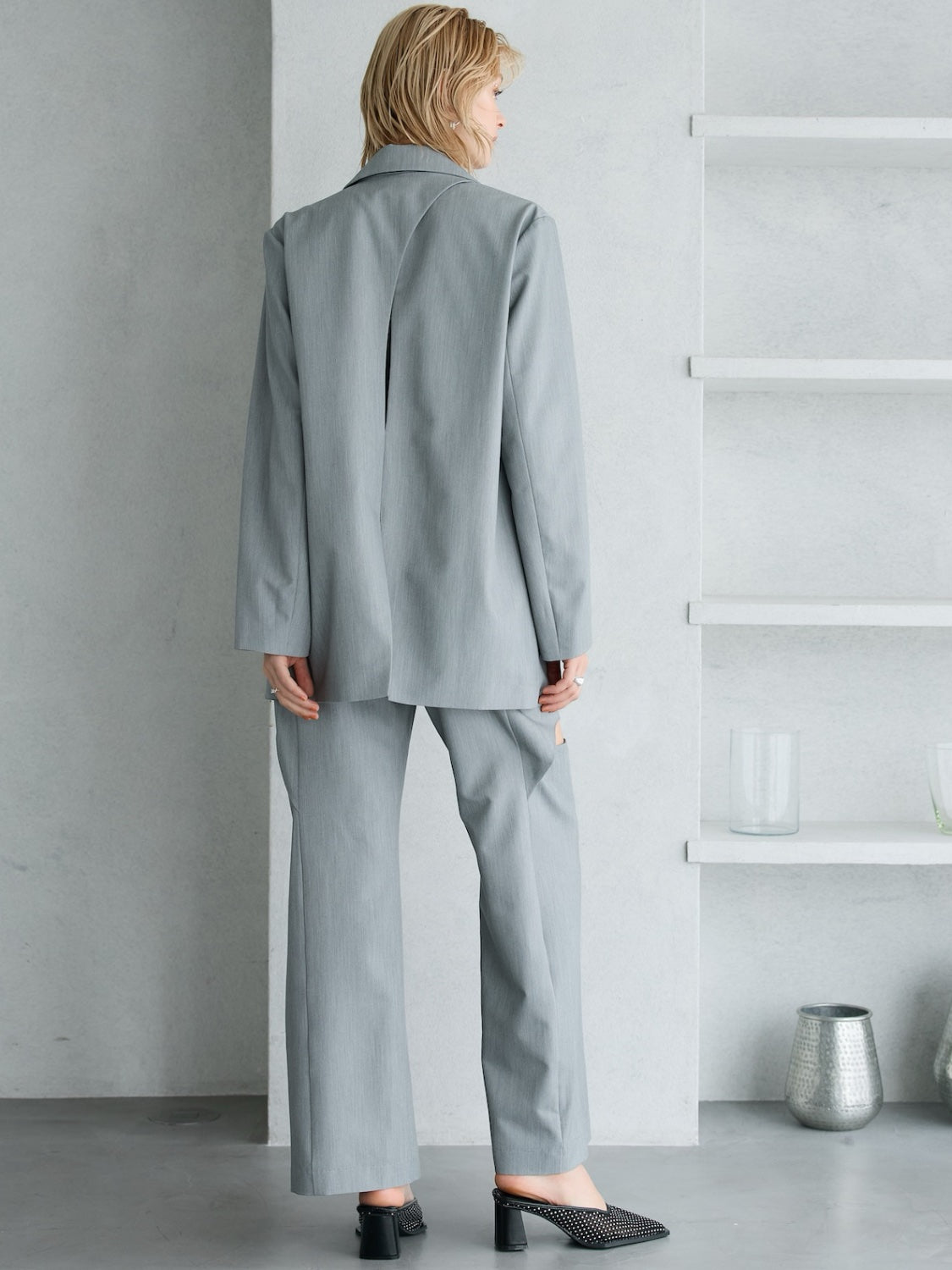 Side Hole Straight Slacks