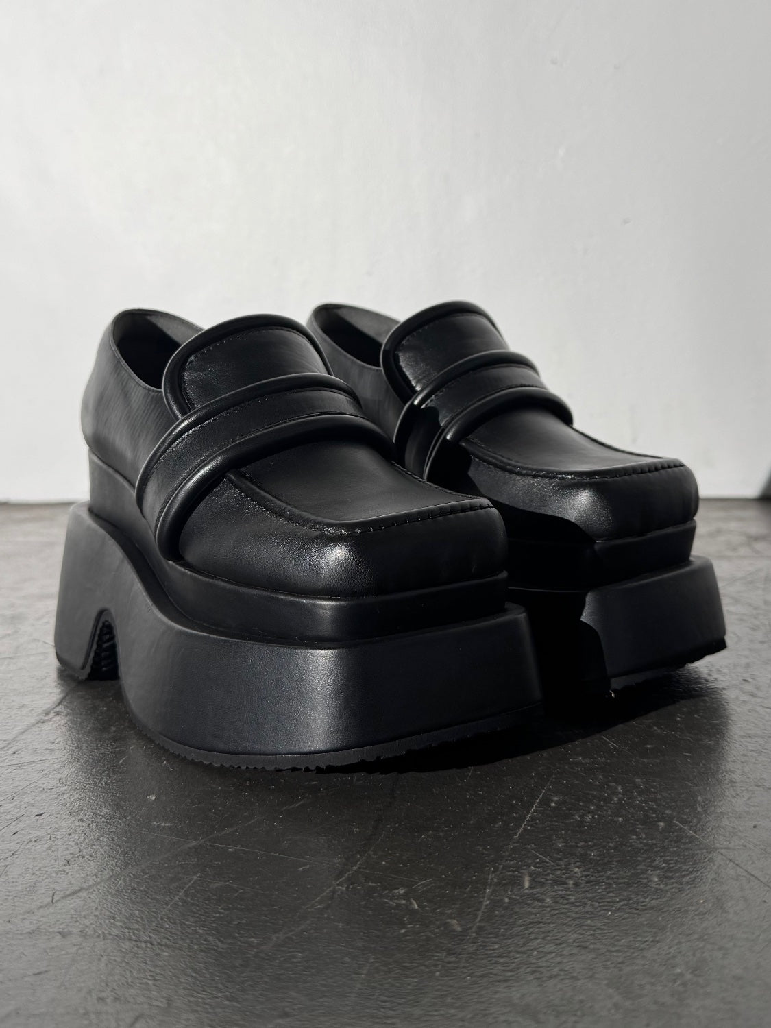 Volume ソール Loafer