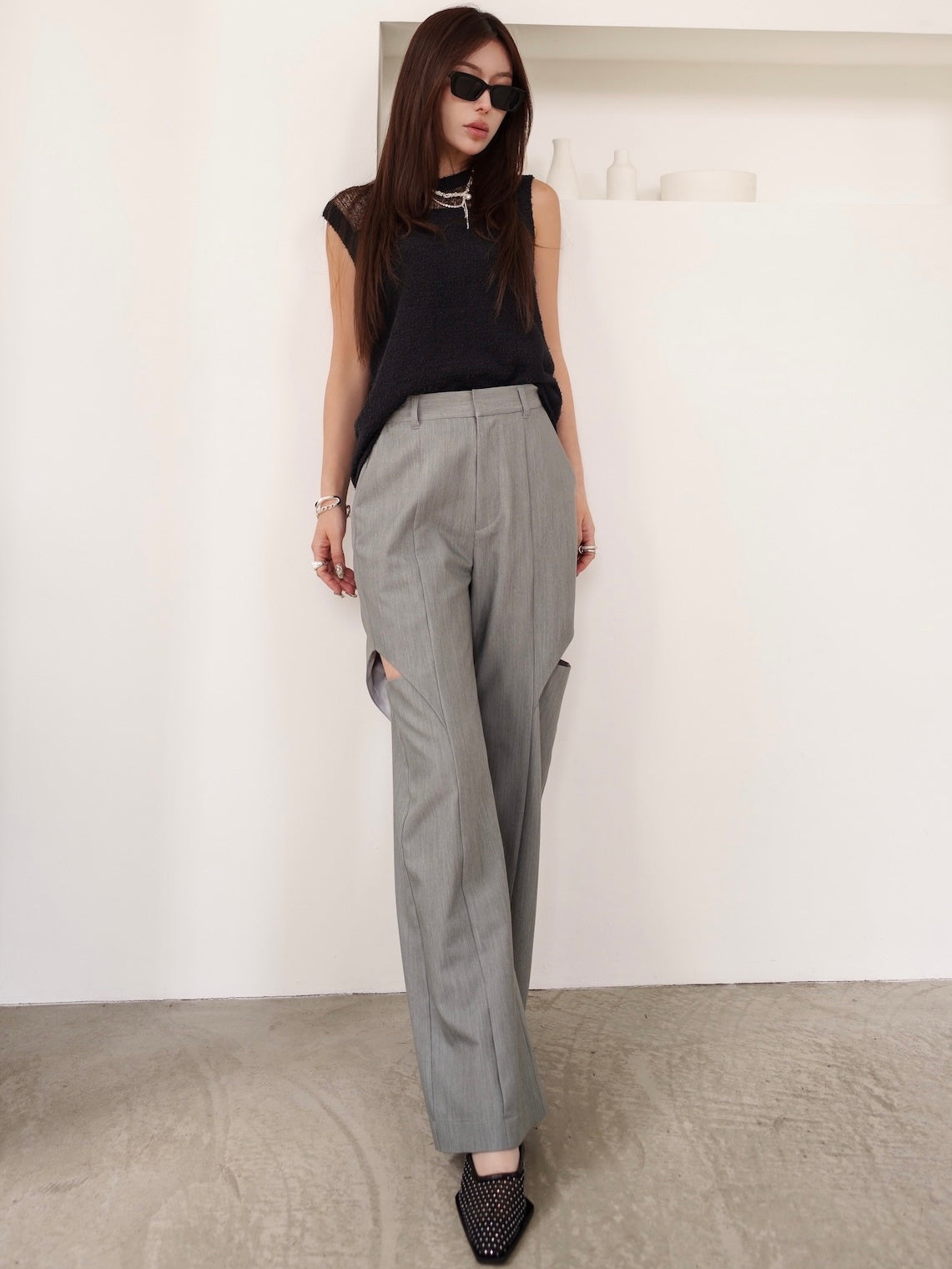 Side Hole Straight Slacks