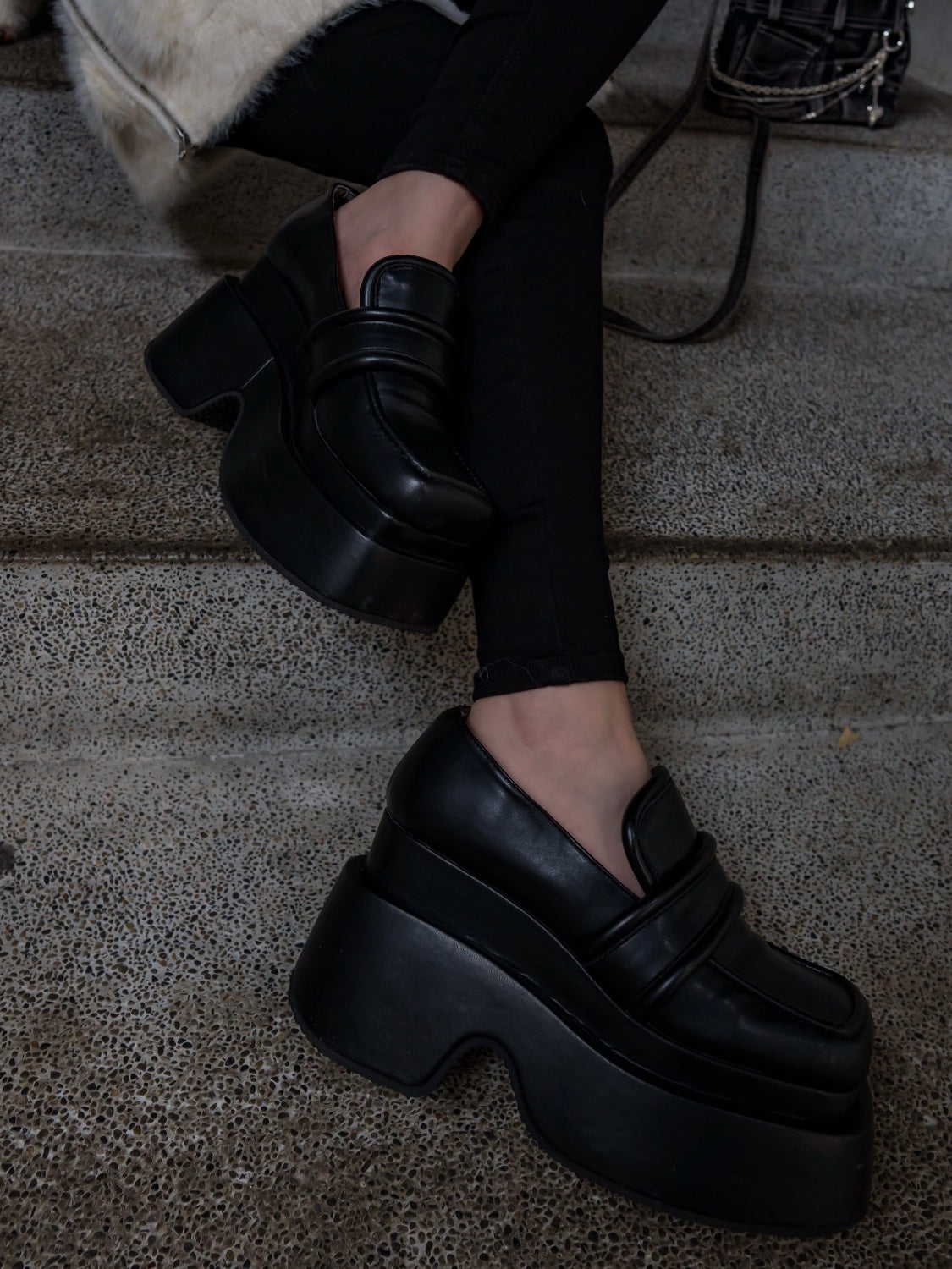 Volume ソール Loafer