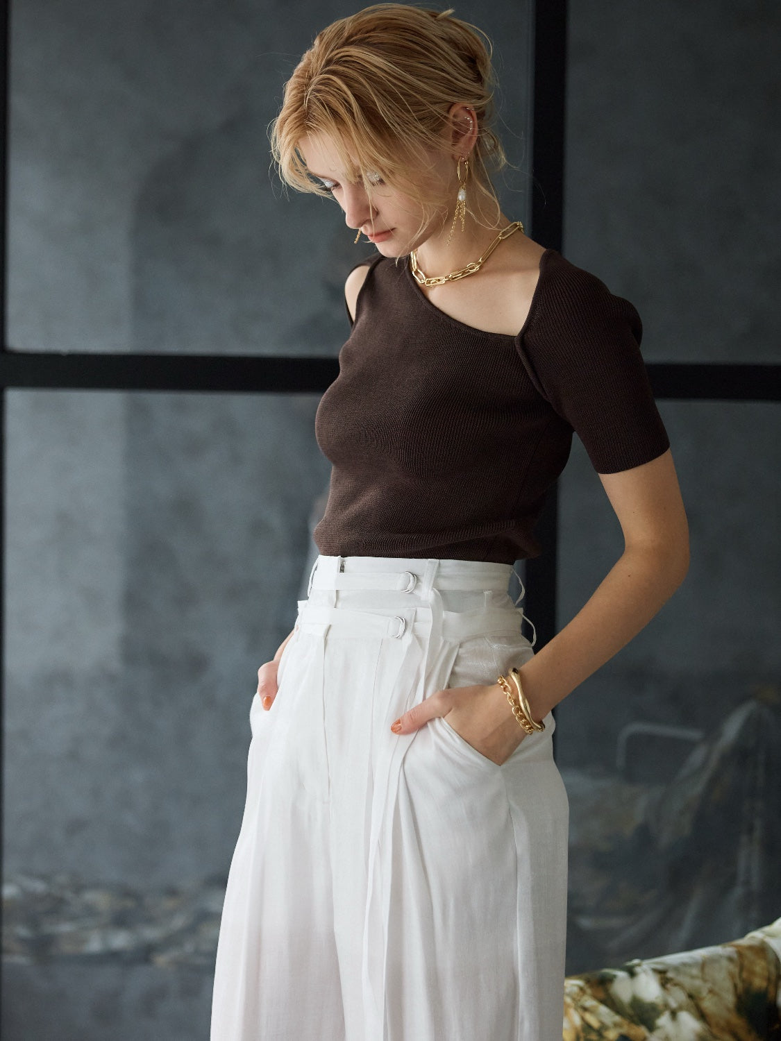 Asymmetrical short-sleeve knit