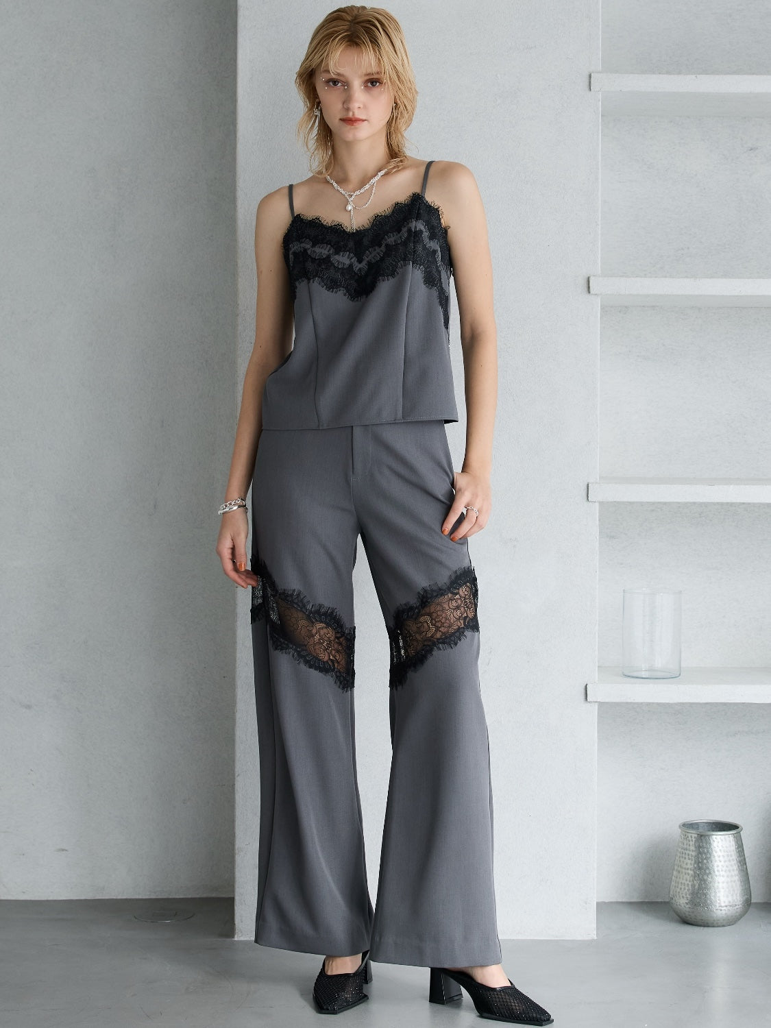 MODEL:173cm<br>着用サイズ:1<br>COLOR:グレー