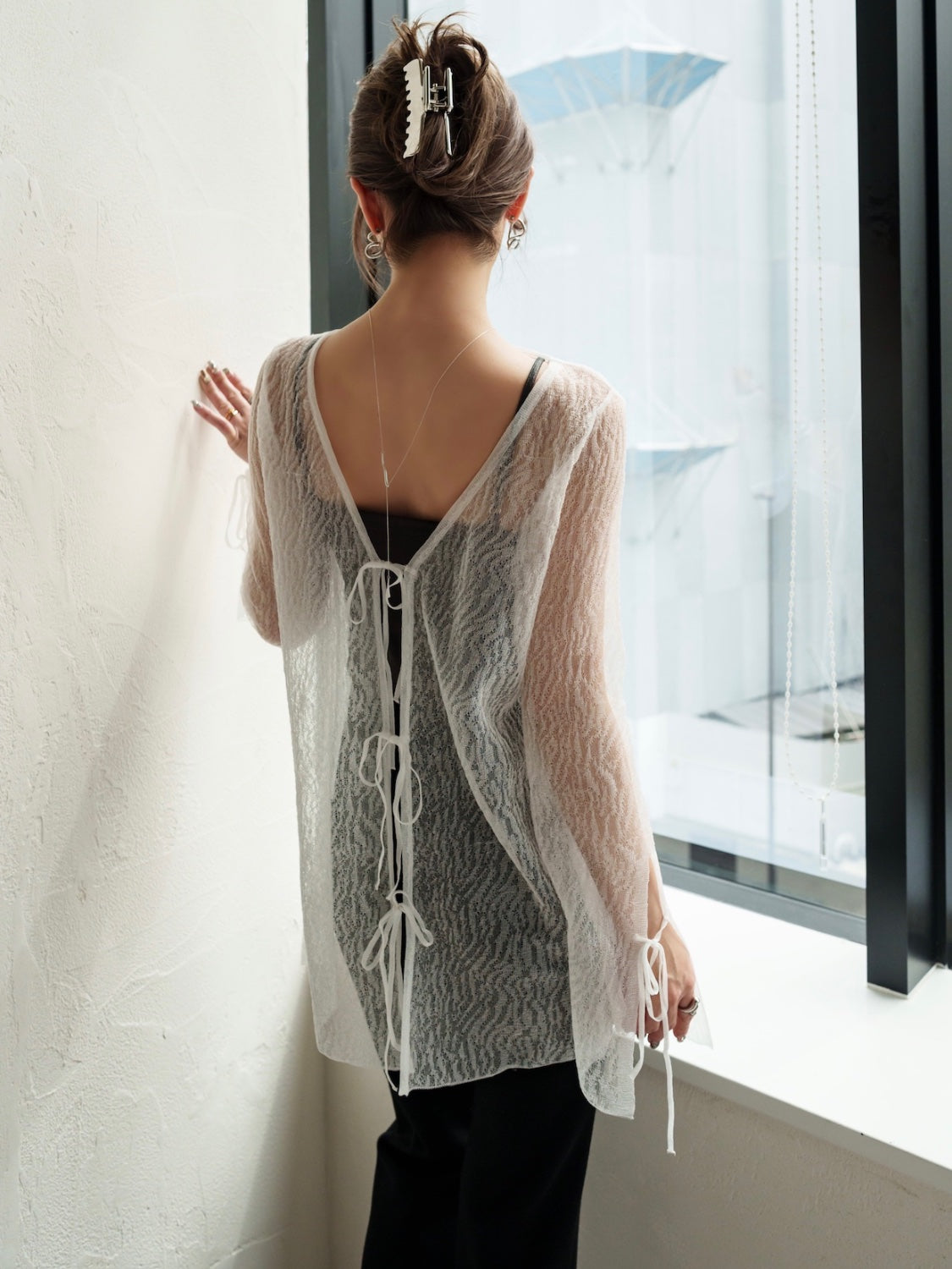 Point Ribbon Sheer Knit Gown