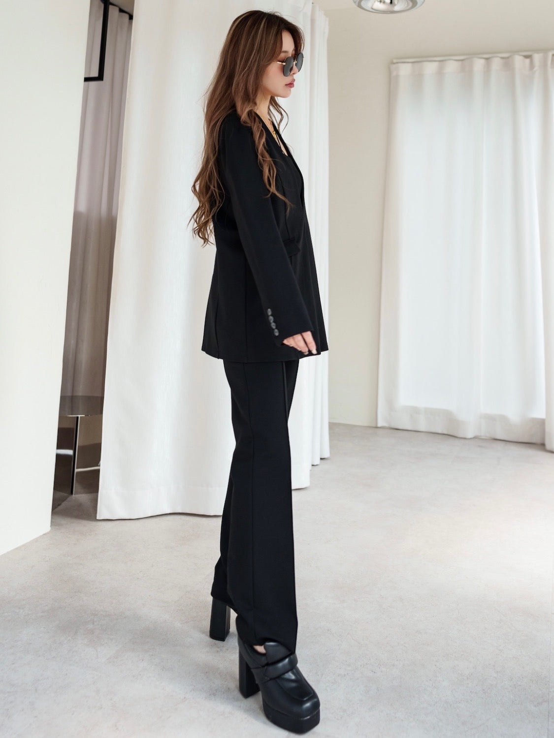 V-neck smooth set-up