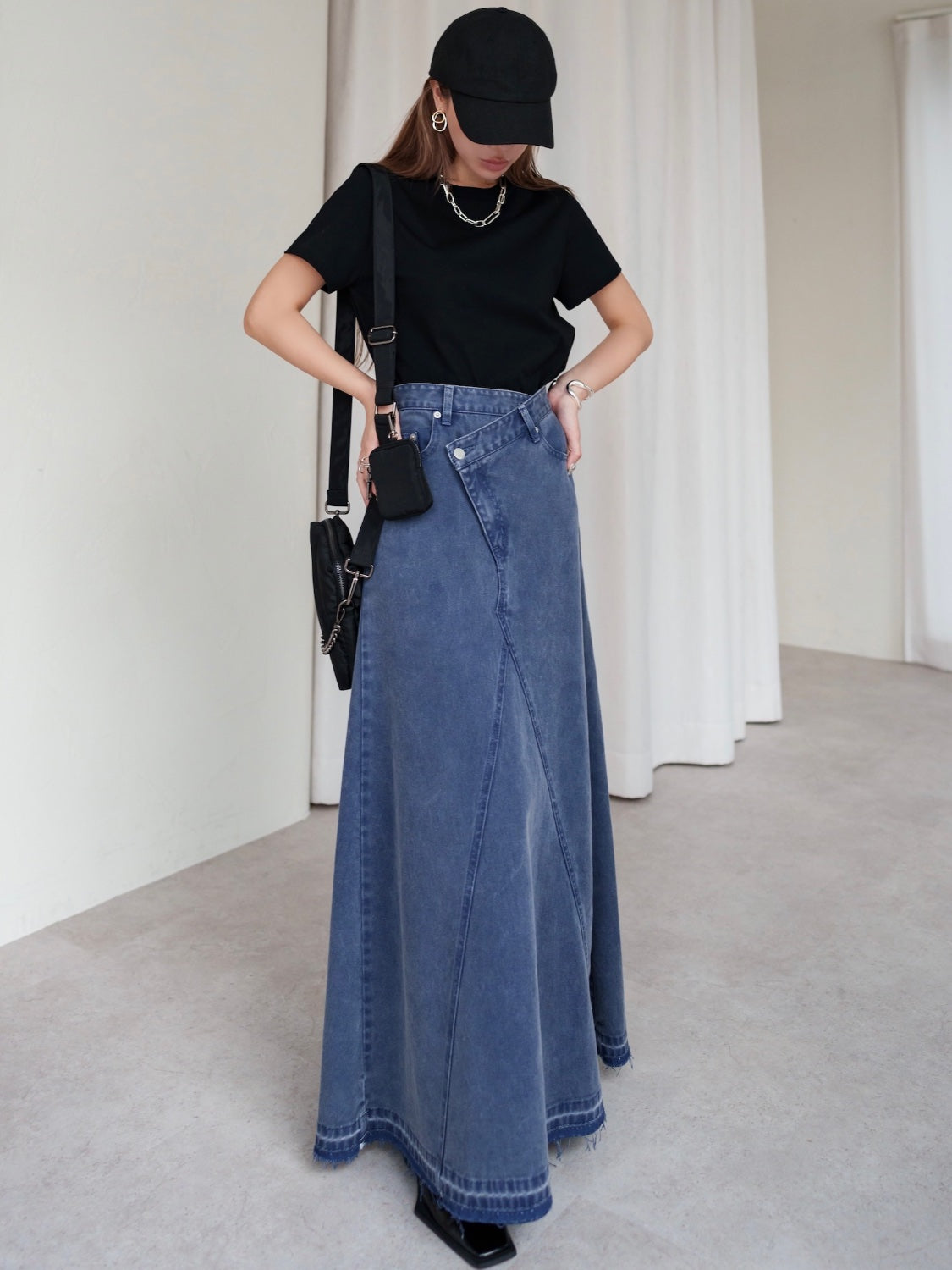 MODEL:159cm<br>着用サイズ:0<br>COLOR:ブルー