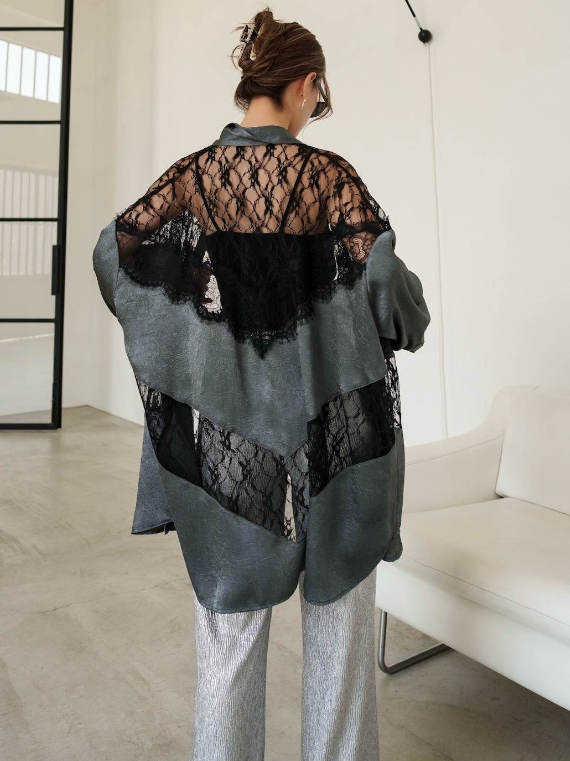 Switch レース オーバー Shirt
