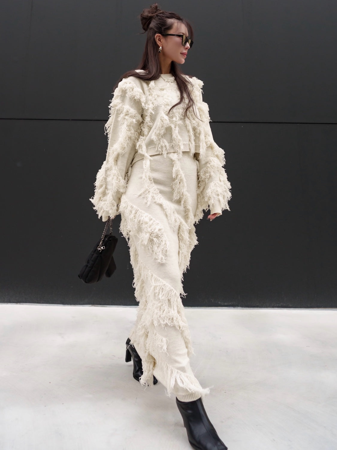 Wave Fringe Knit Setup