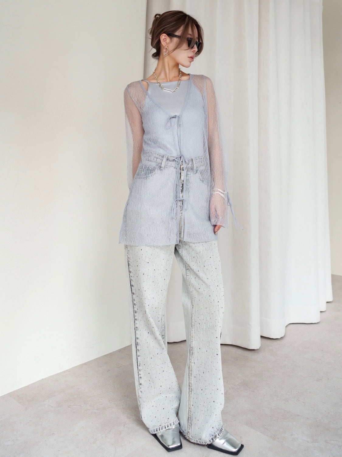 Point Ribbon Sheer Knit Gown