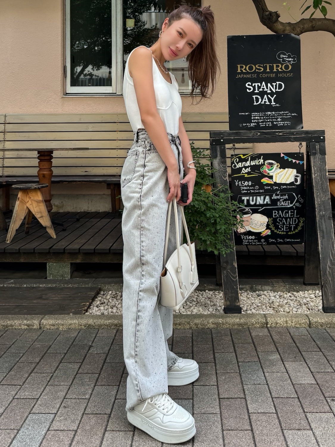 MODEL:159cm<br>COLOR:ホワイト