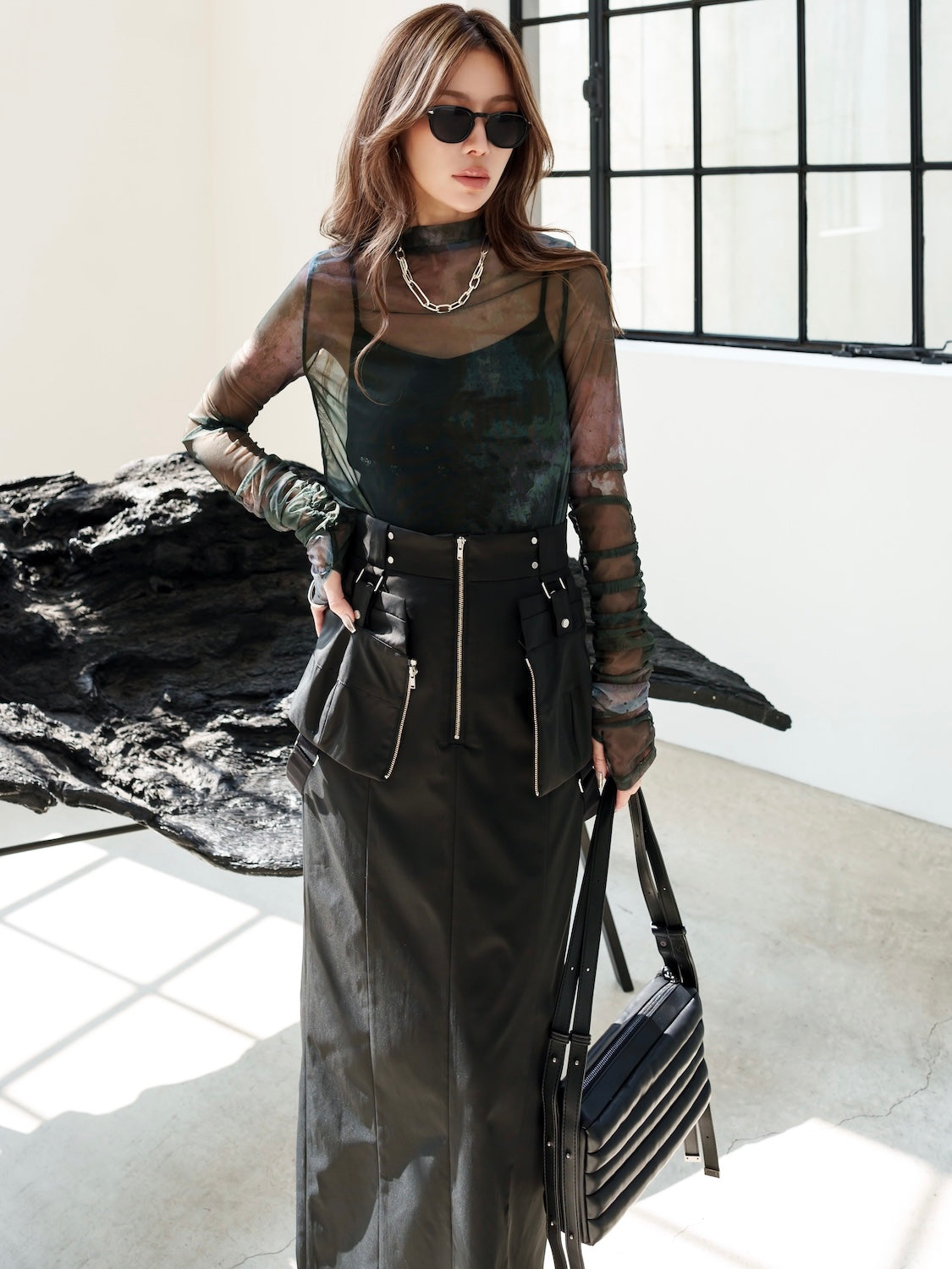 Quilted leather shoulder bag
