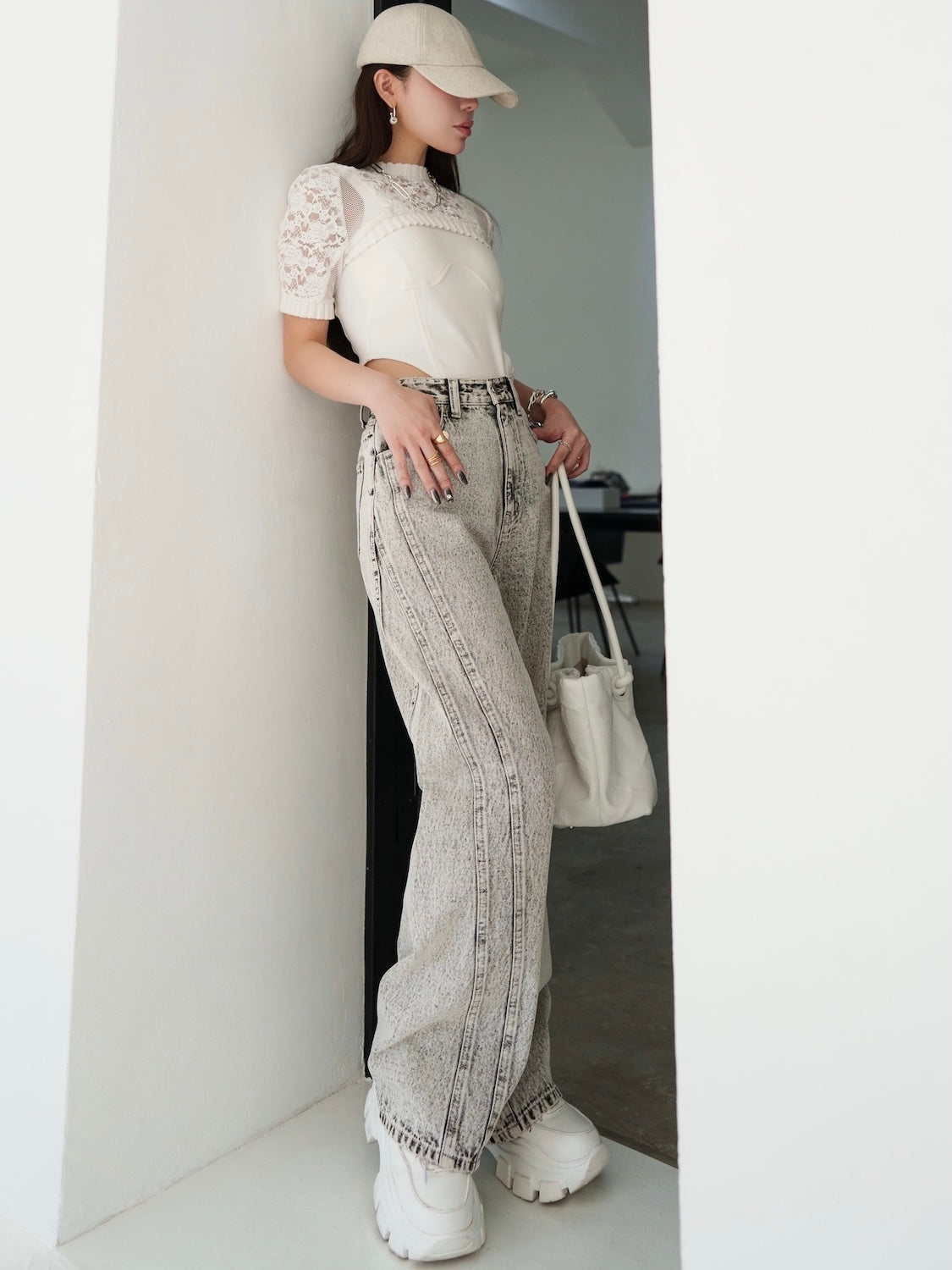 MODEL:159cm