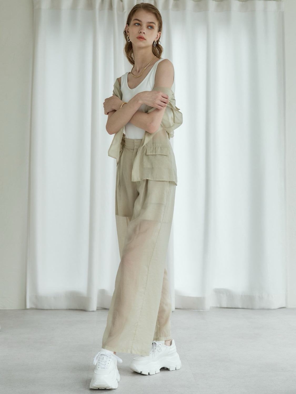 Sheer tuck wide pants