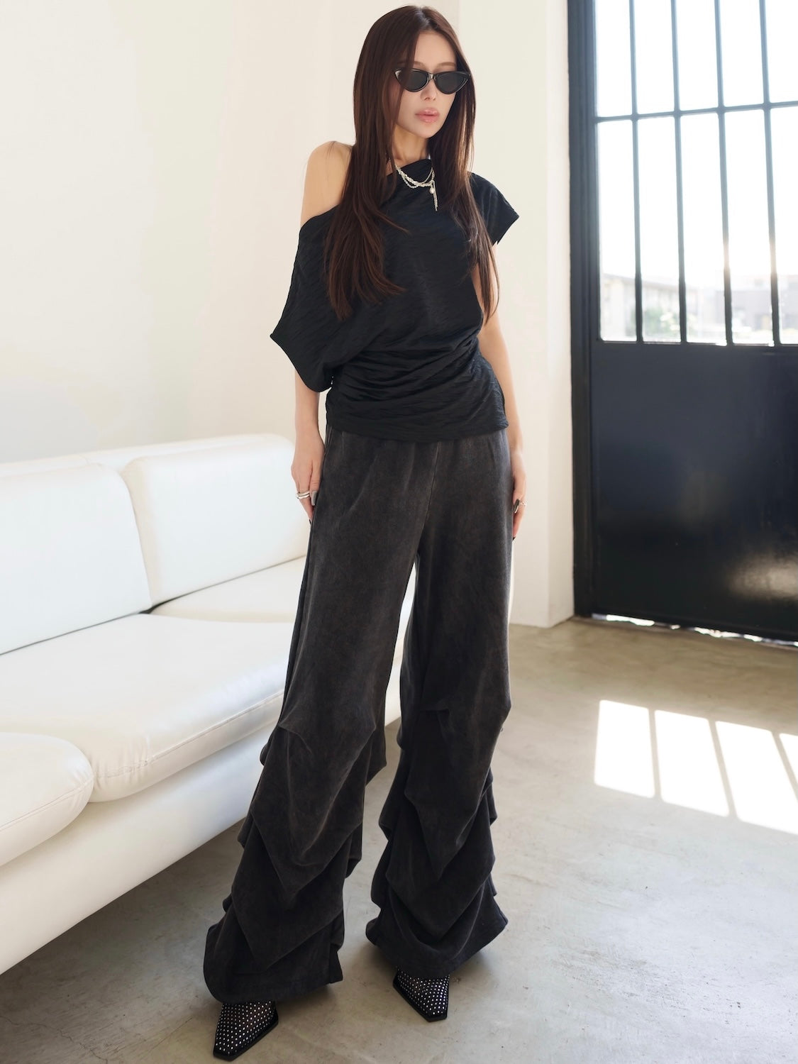 MODEL:159cm<br>COLOR:ブラック