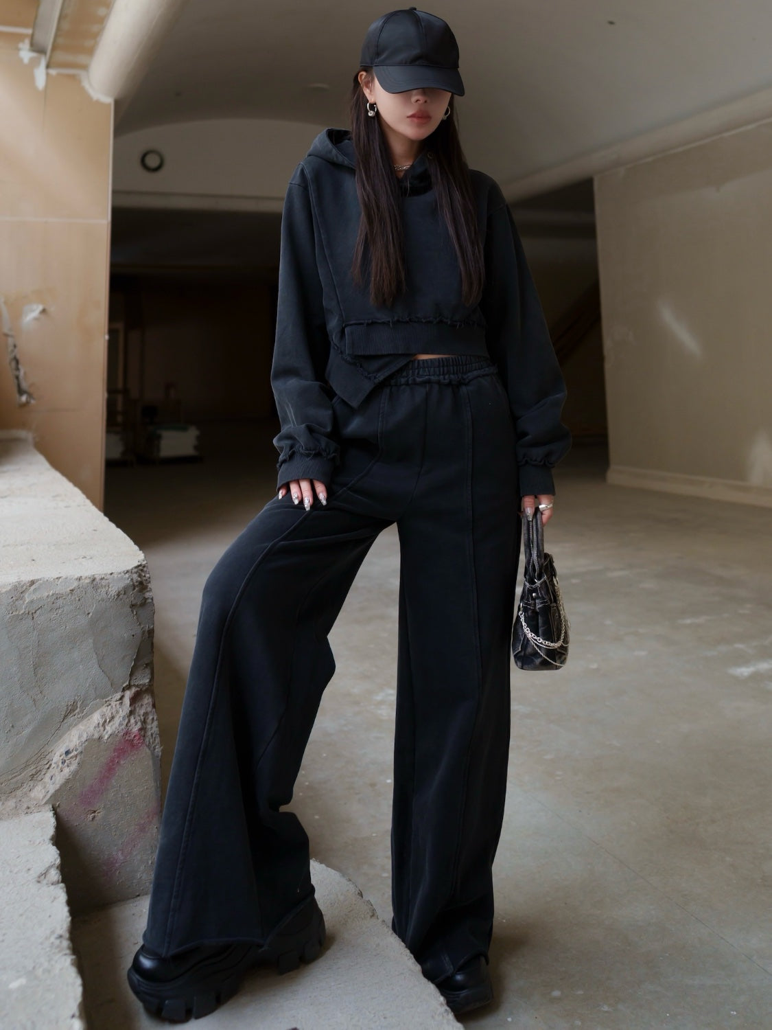 COLOR:ブラック
<br>
MODEL:159cm