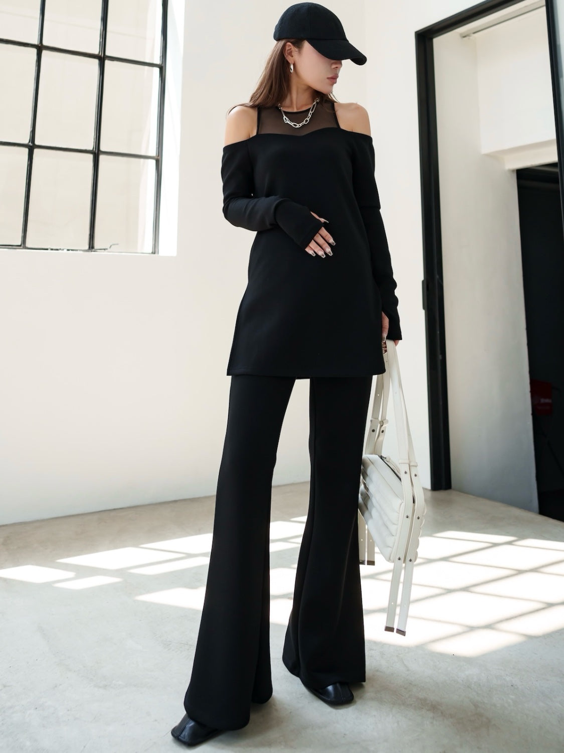 MODEL:159cm<br>COLOR:ブラック