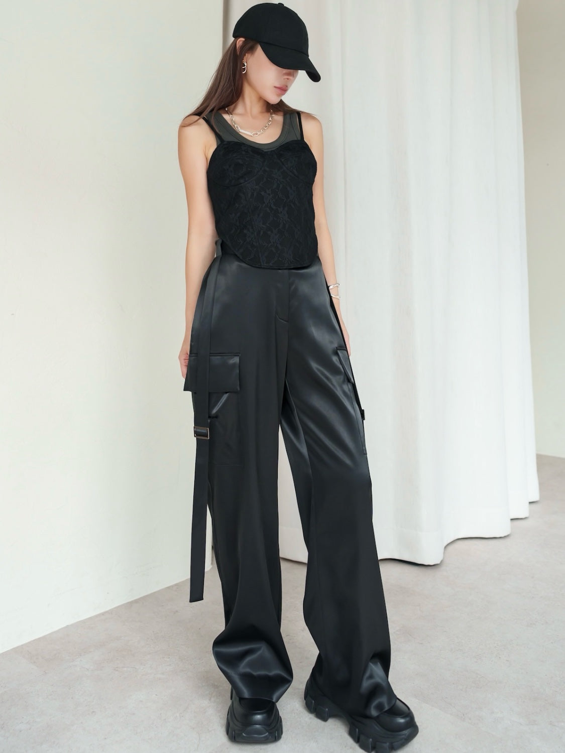 MODEL:159cm<br>COLOR:ブラック