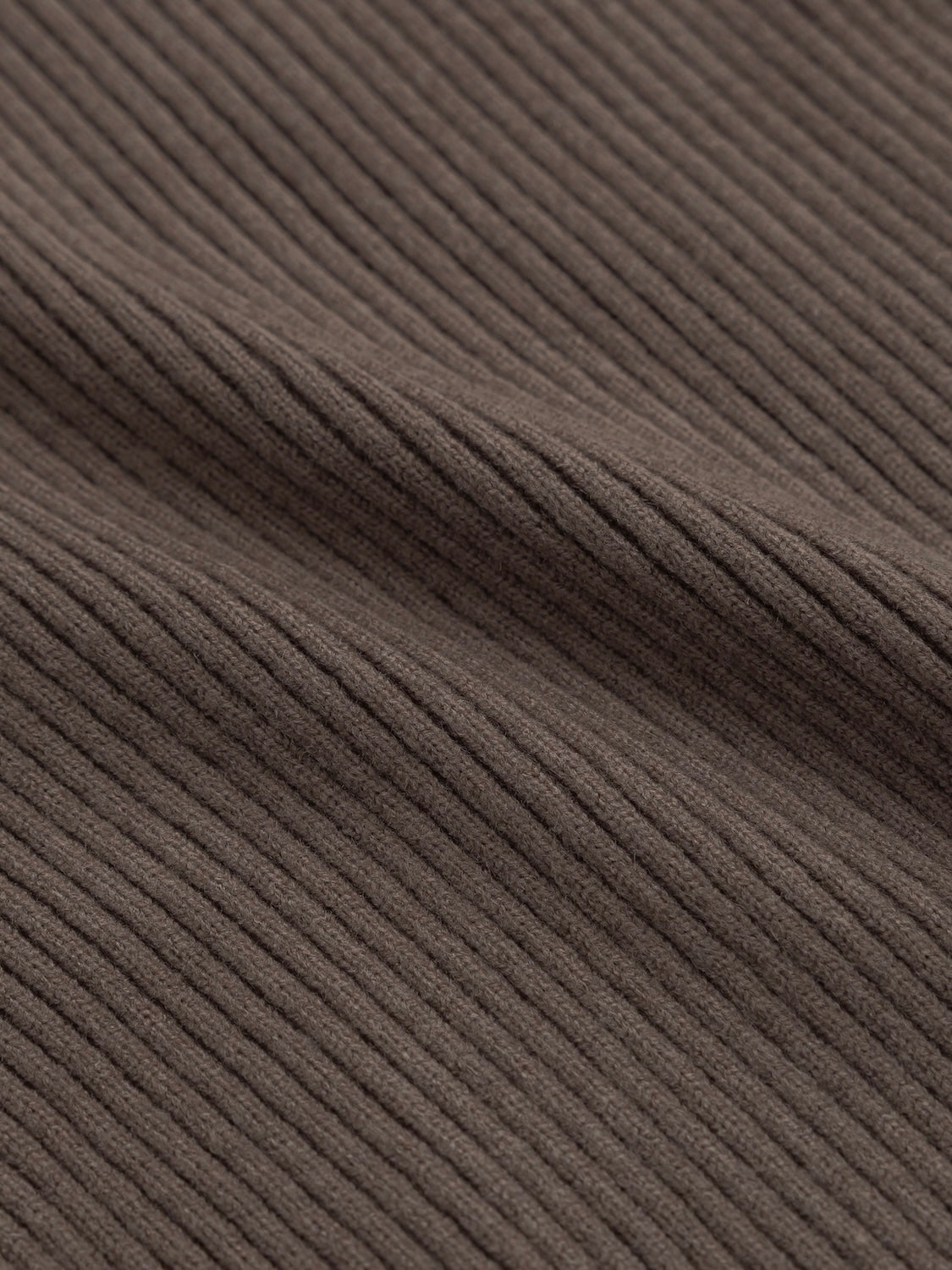Slit Turtle Knit Top