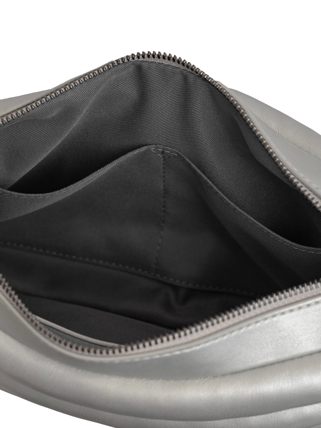 Quilted leather shoulder bag