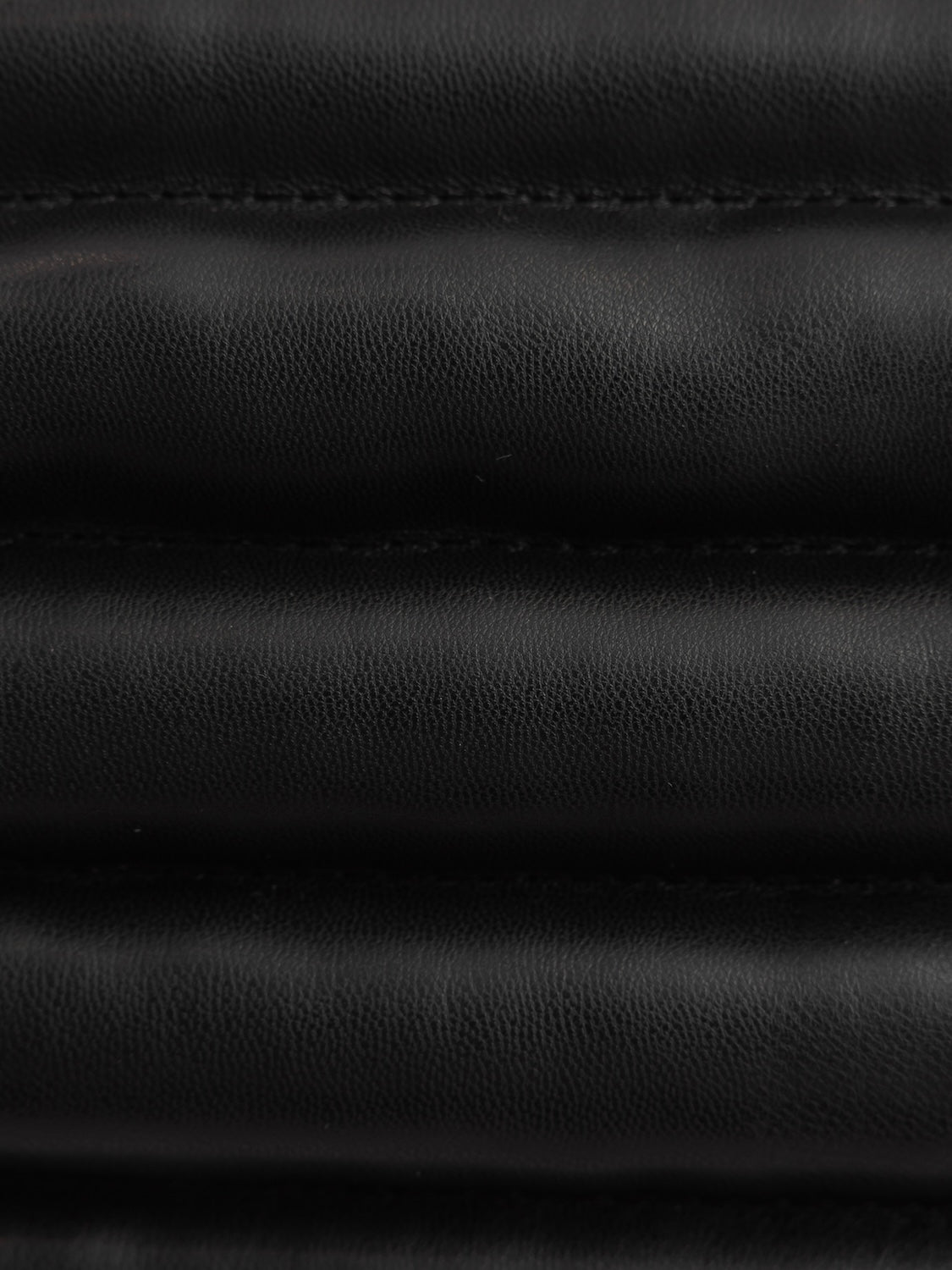 Quilted leather shoulder bag