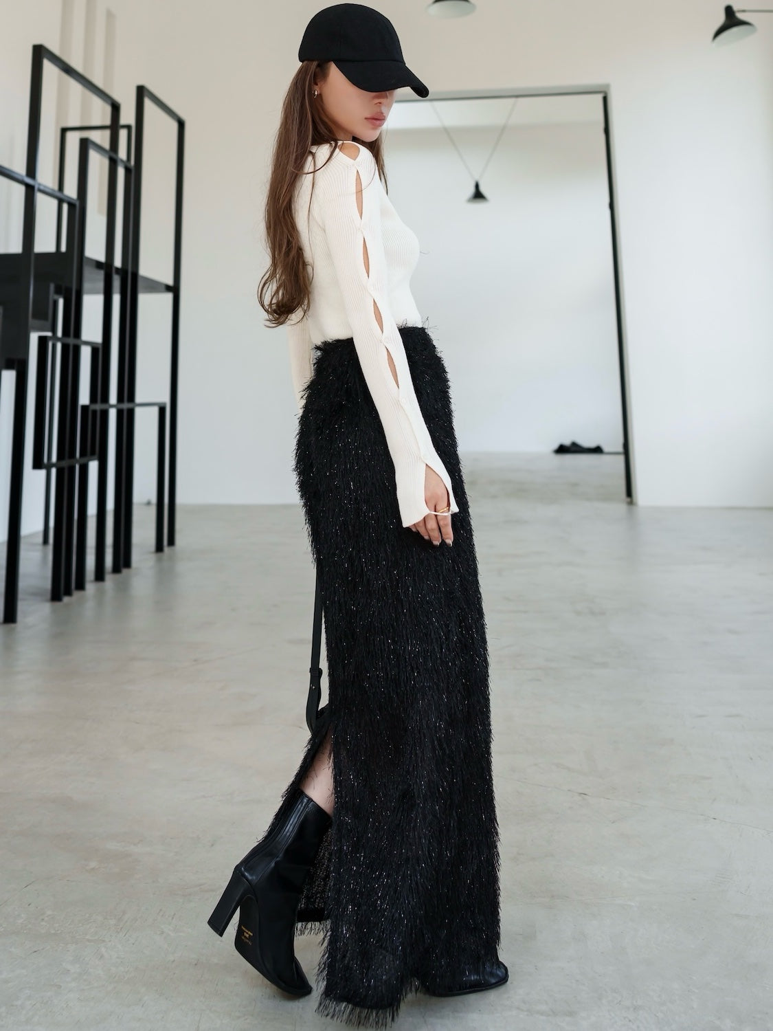 Relax Shaggy Long Skirt