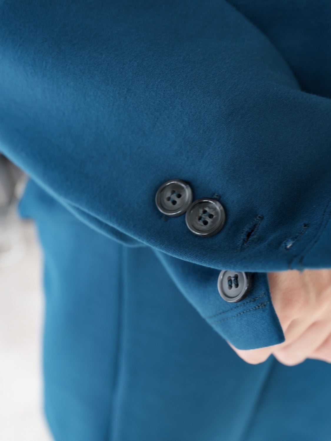 V-neck smooth set-up