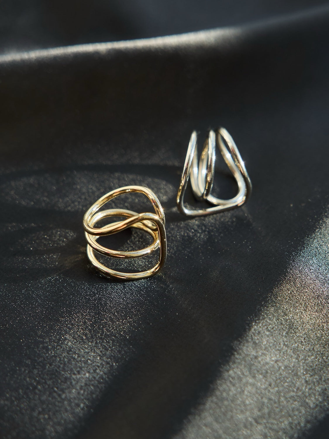 ユニーク ウェーブ Ring