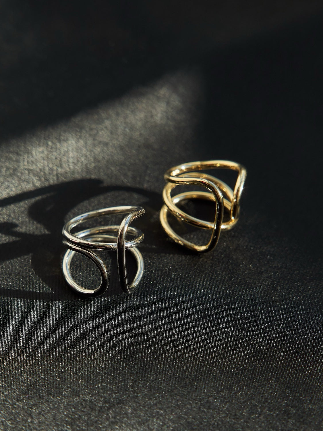 ユニーク ウェーブ Ring
