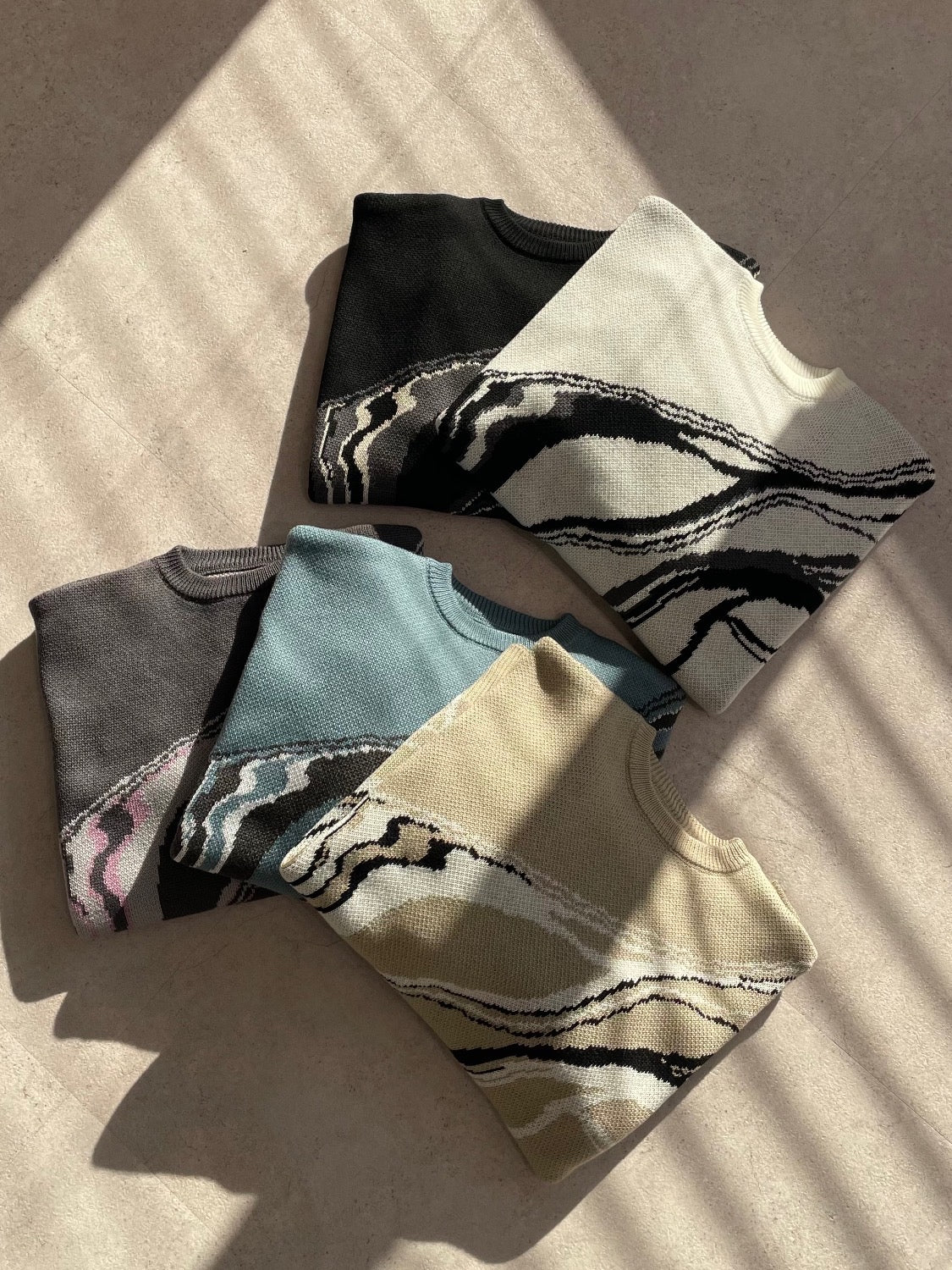 Marble Long-sleeve Pullover