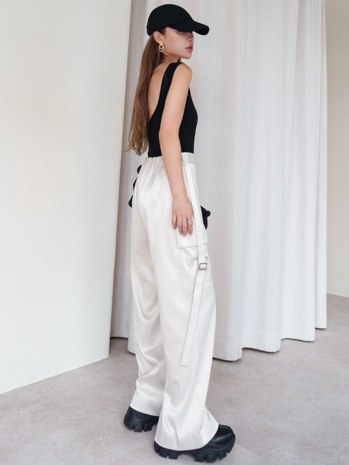 MODEL:159cm<br>COLOR:ブラック